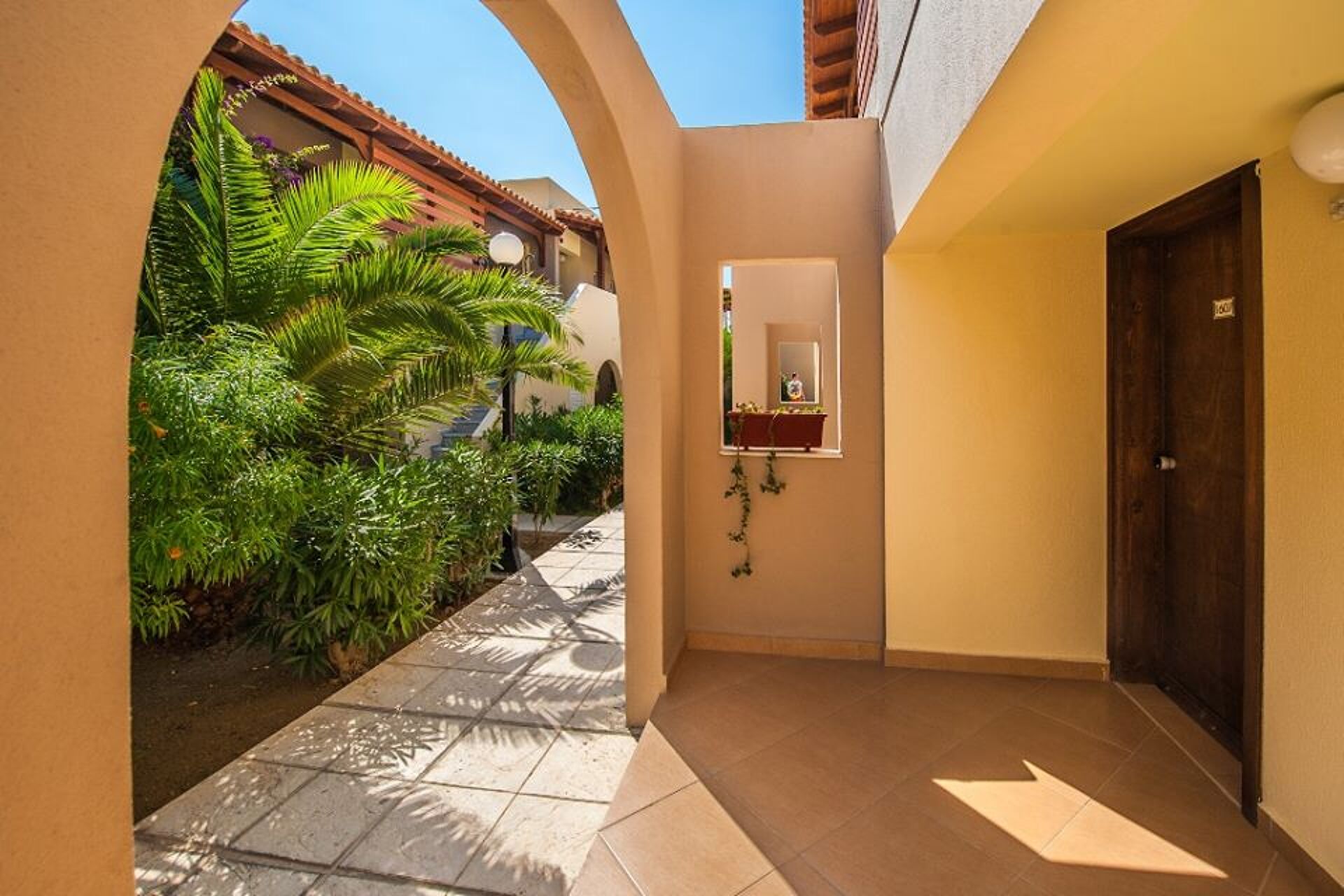 Akti Beach Club Hotel 4* 37