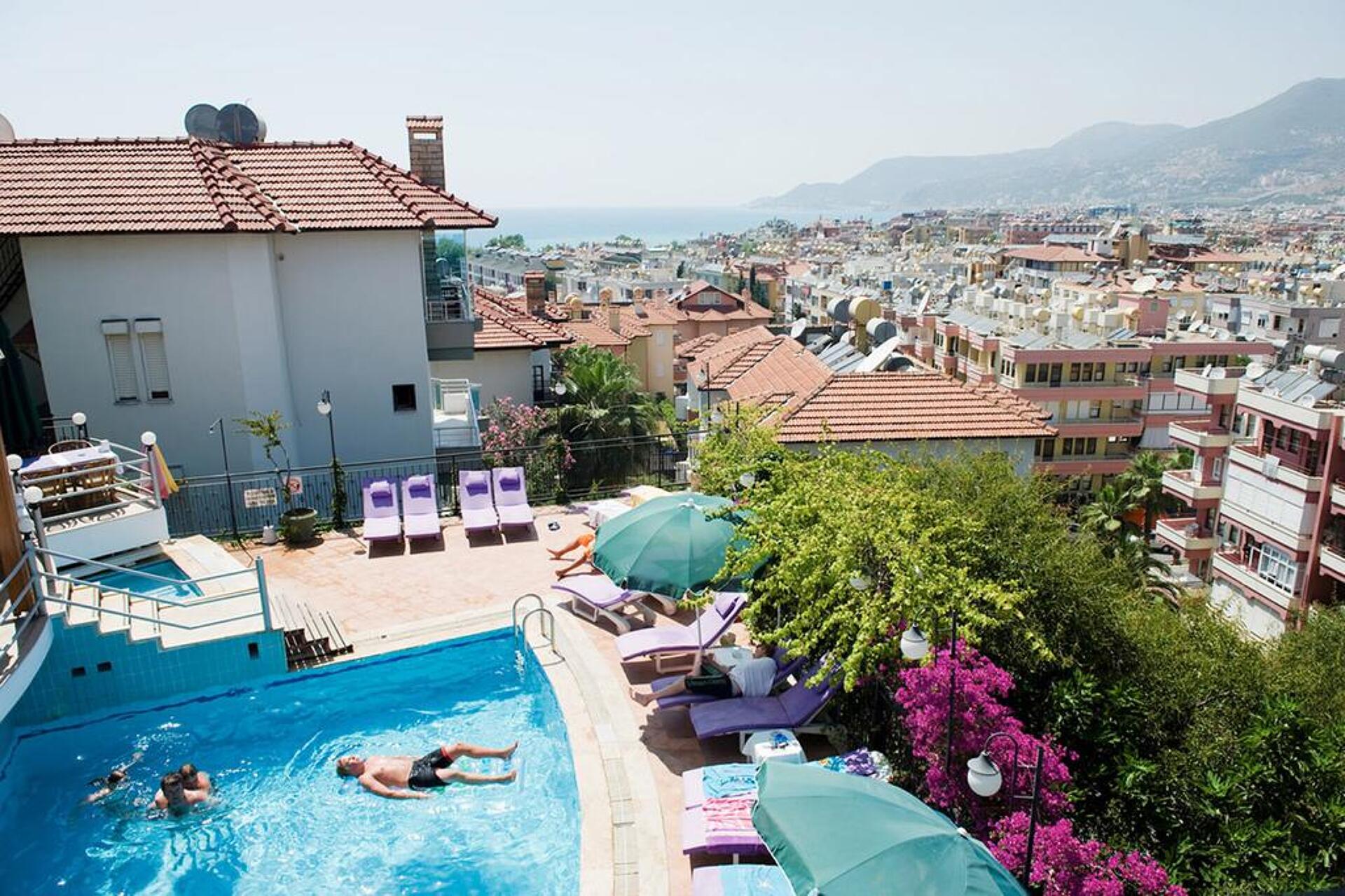 Villa Sonata 3* 6