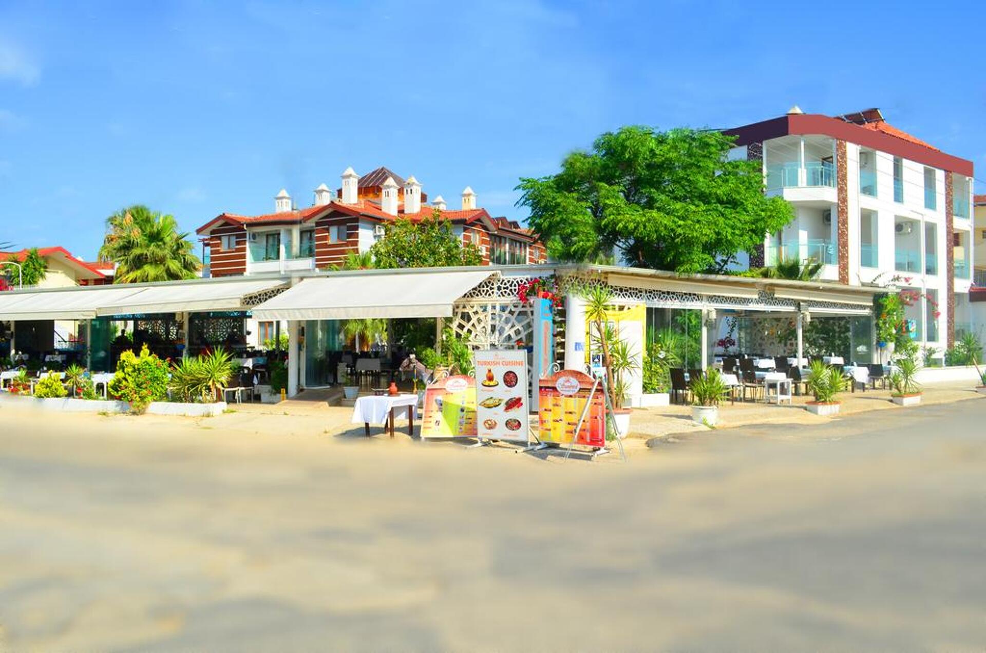 Sunbird Hotel 3* 8