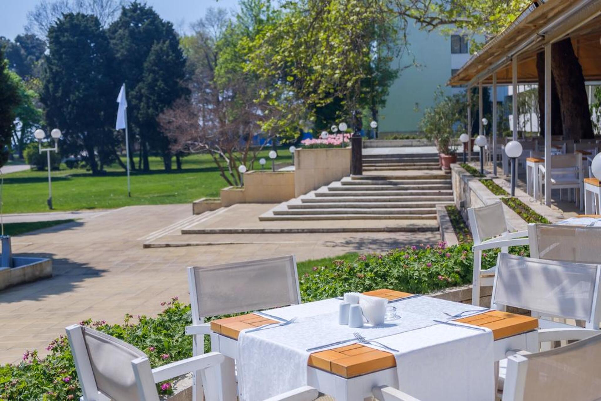 Lebed Hotel 4* 11