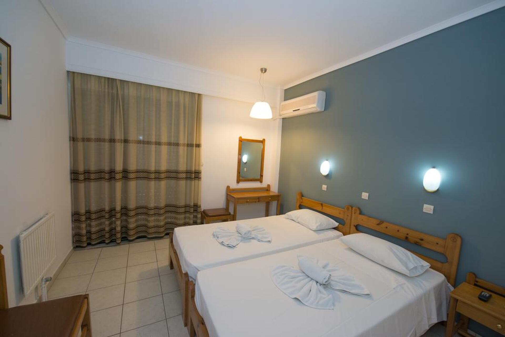 International Hotel 2* 15