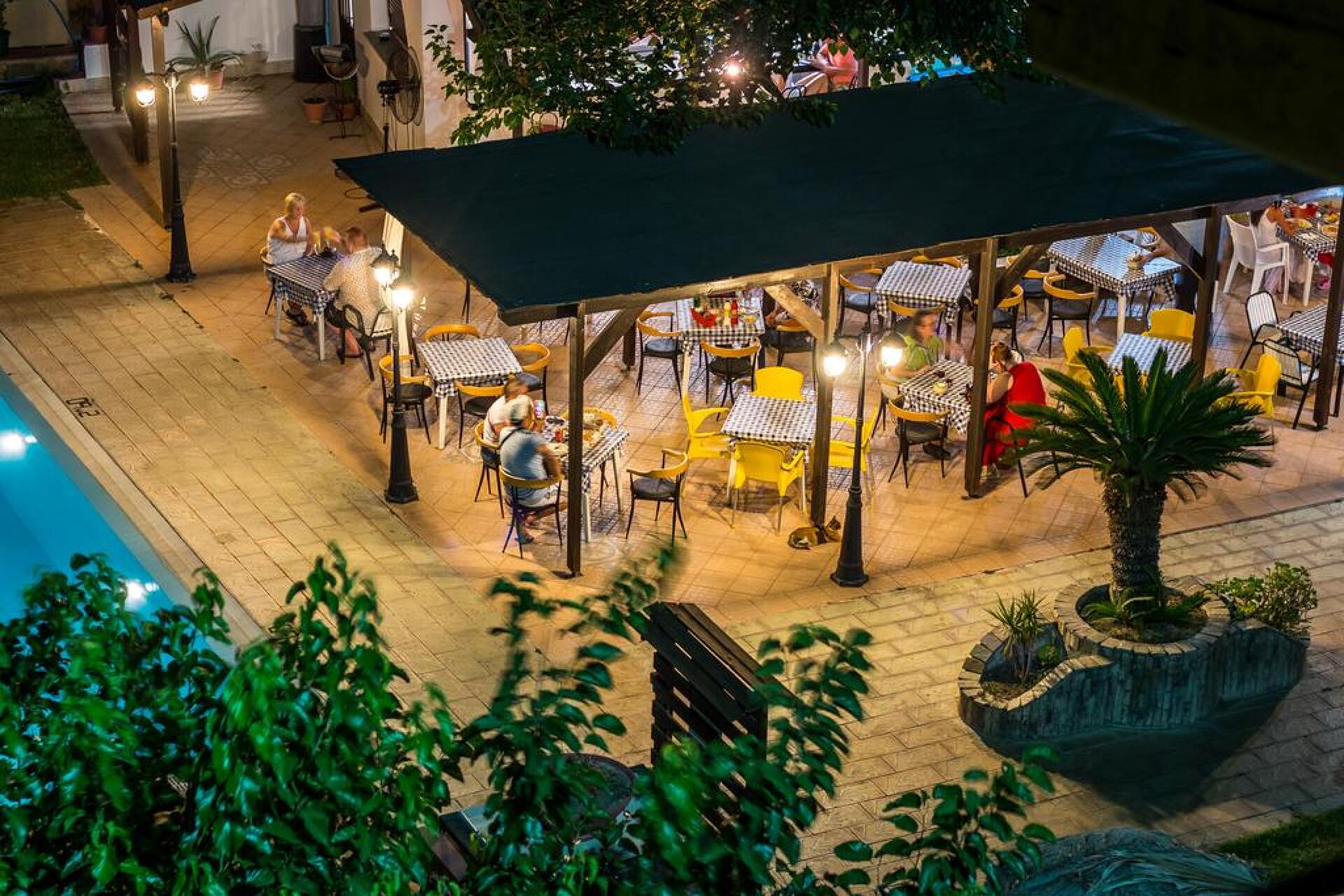 Achousa Hotel 3* 18