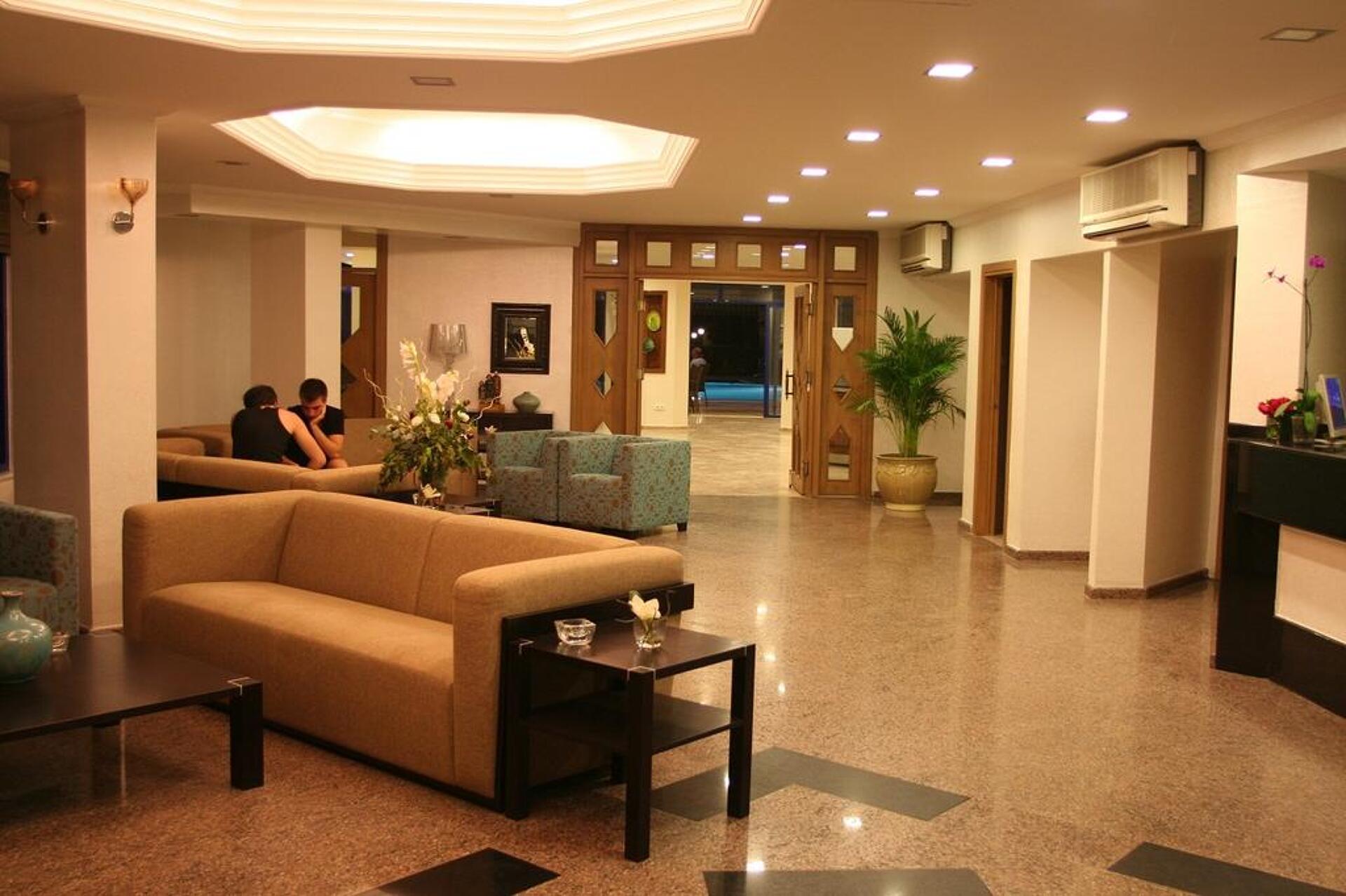 Elysee Beach Hotel 3* 3