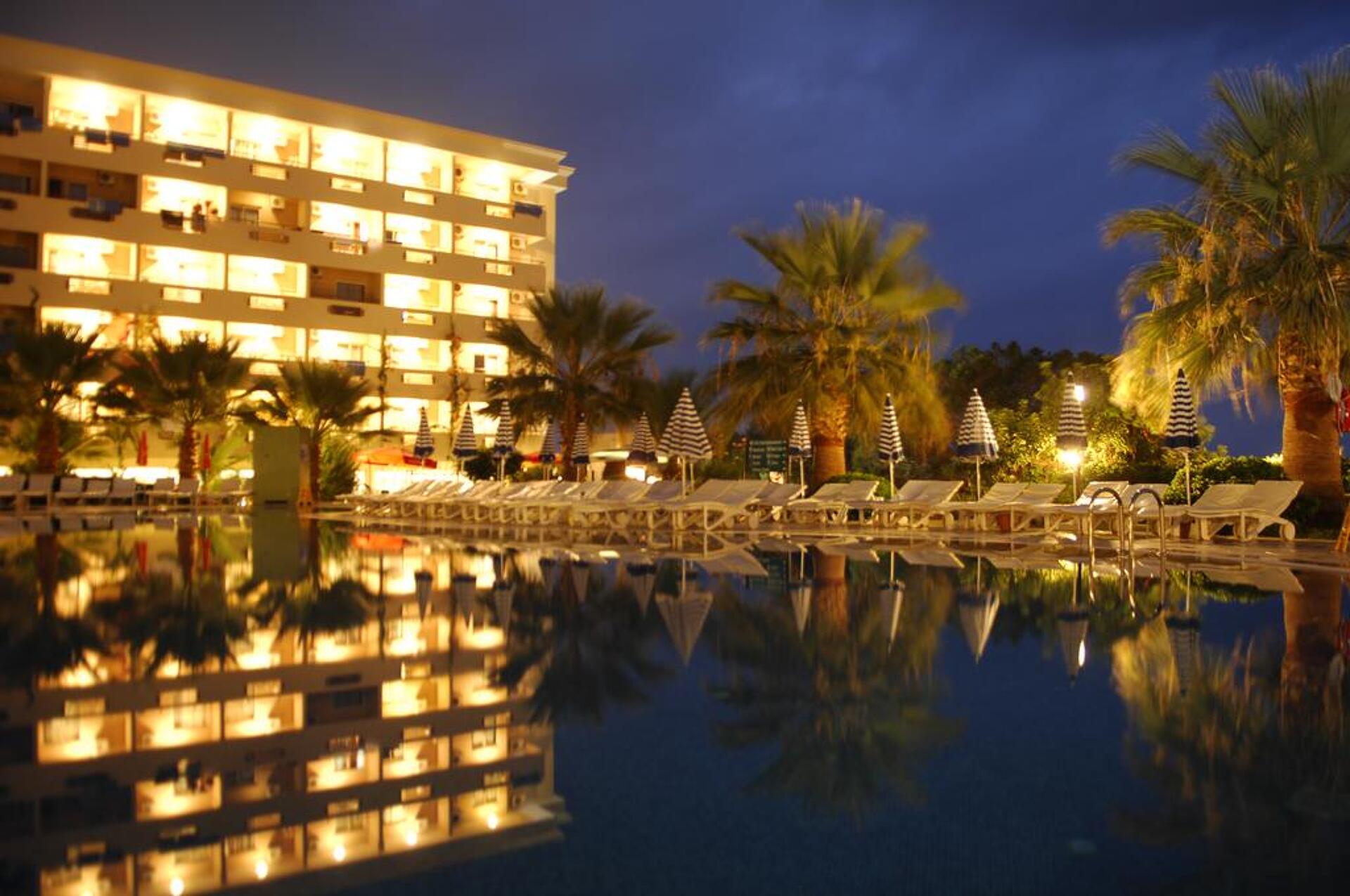Aska Bayview Resort 10