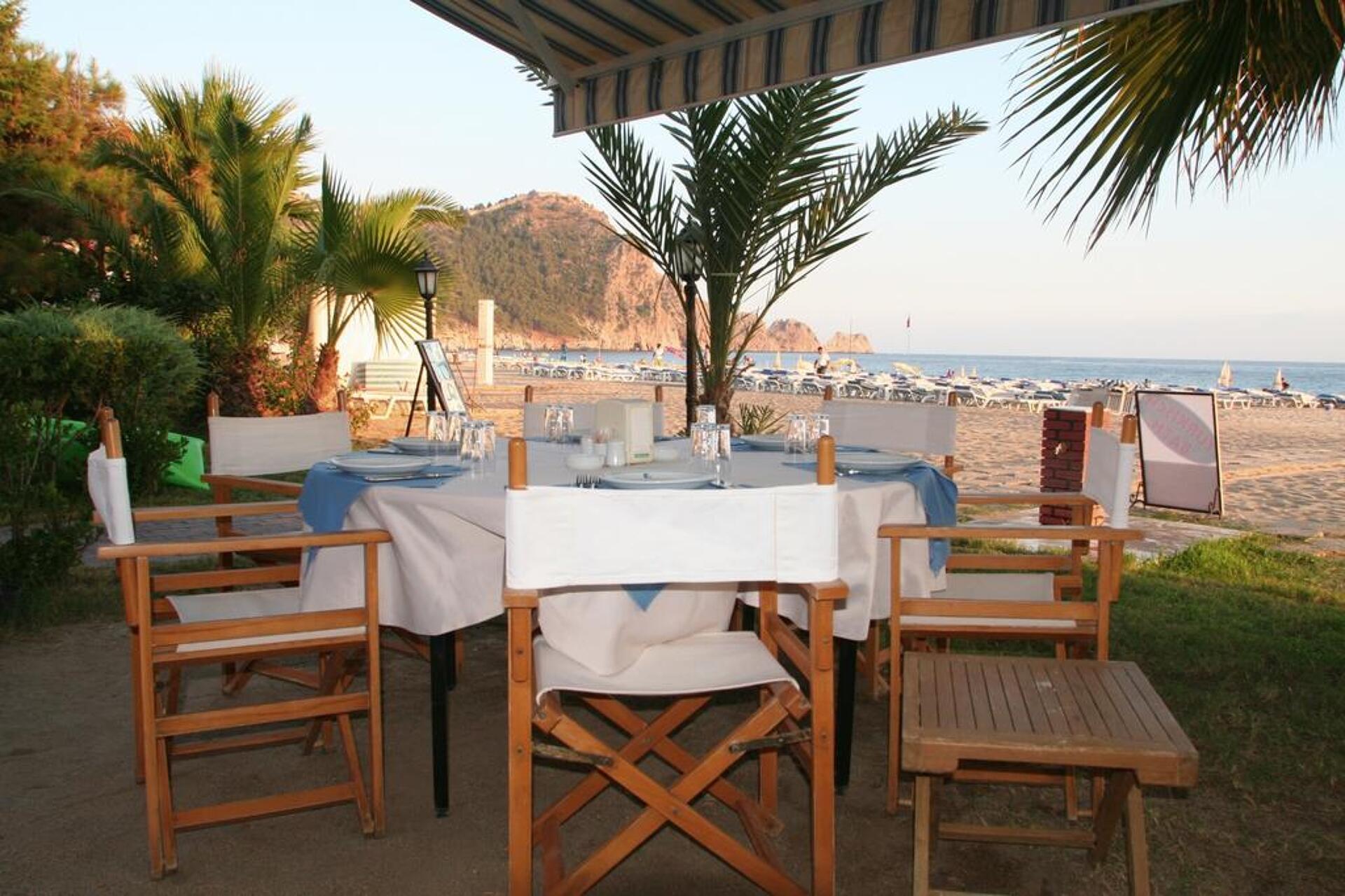 Elysee Beach Hotel 3* 8