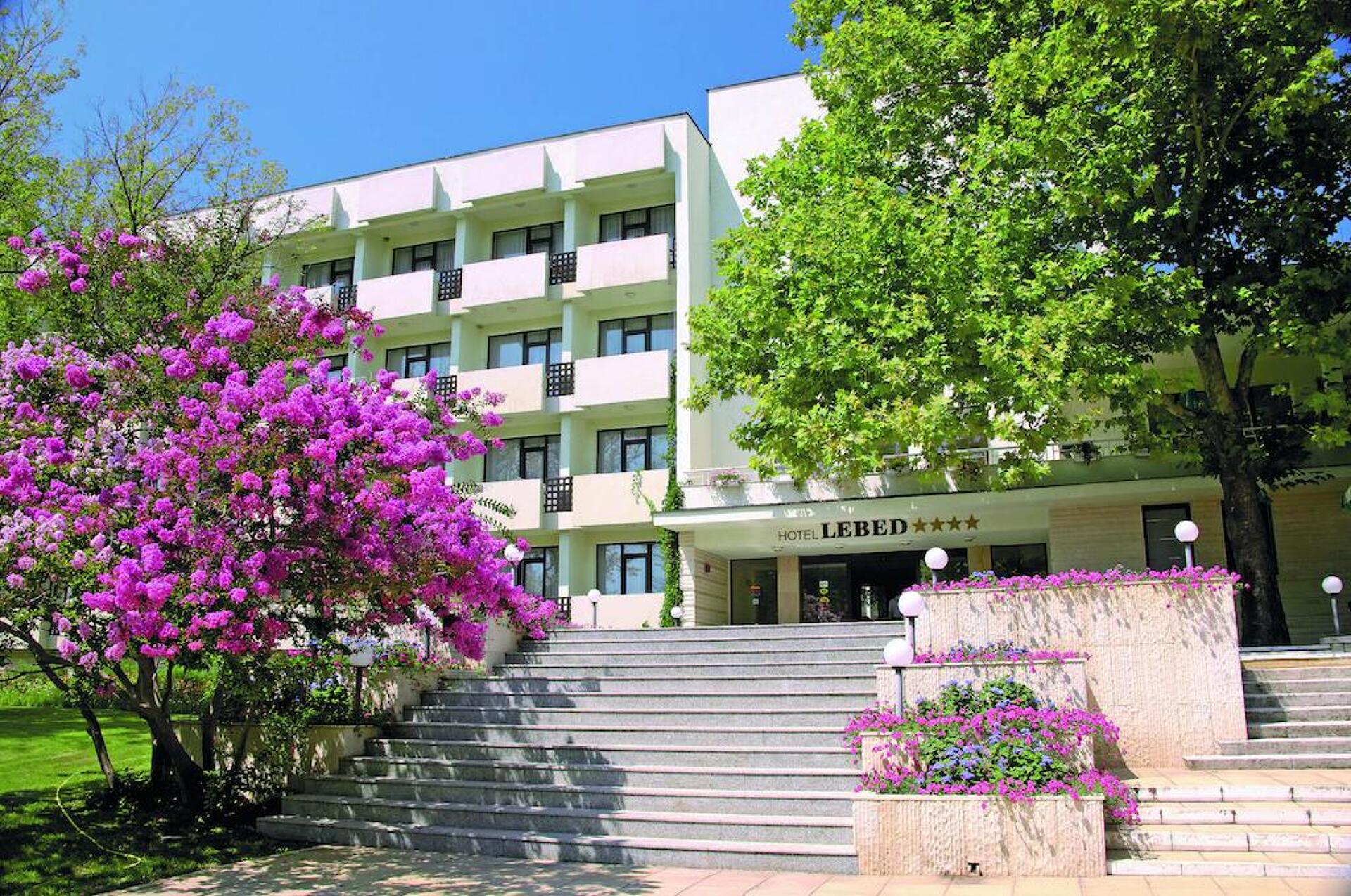Lebed Hotel 4* 1