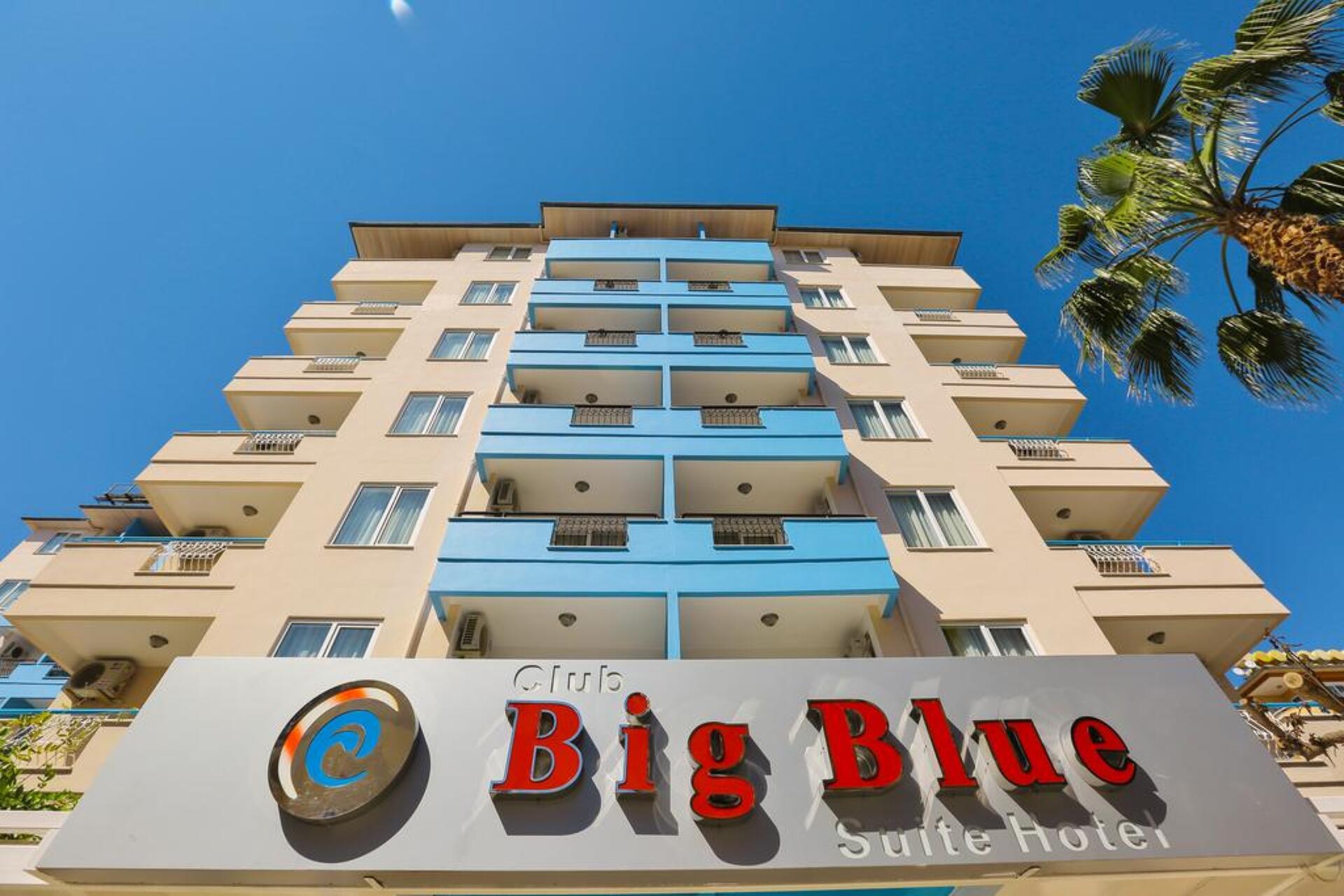 Club Big Blue Suite Hotel 43