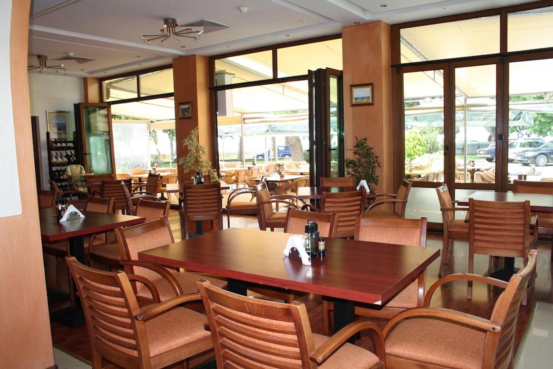 Paradise Hotel Pomorie 3* 24