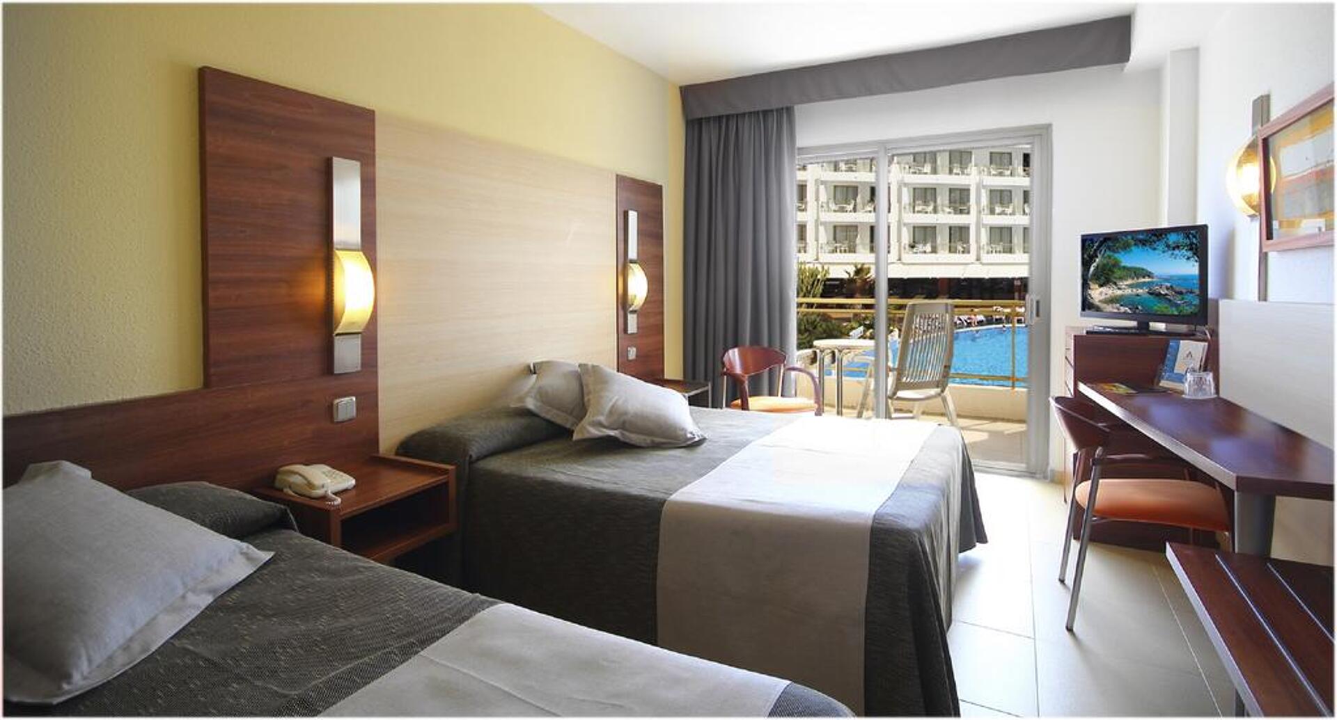 Aqua Hotel Aquamarina 4* 4