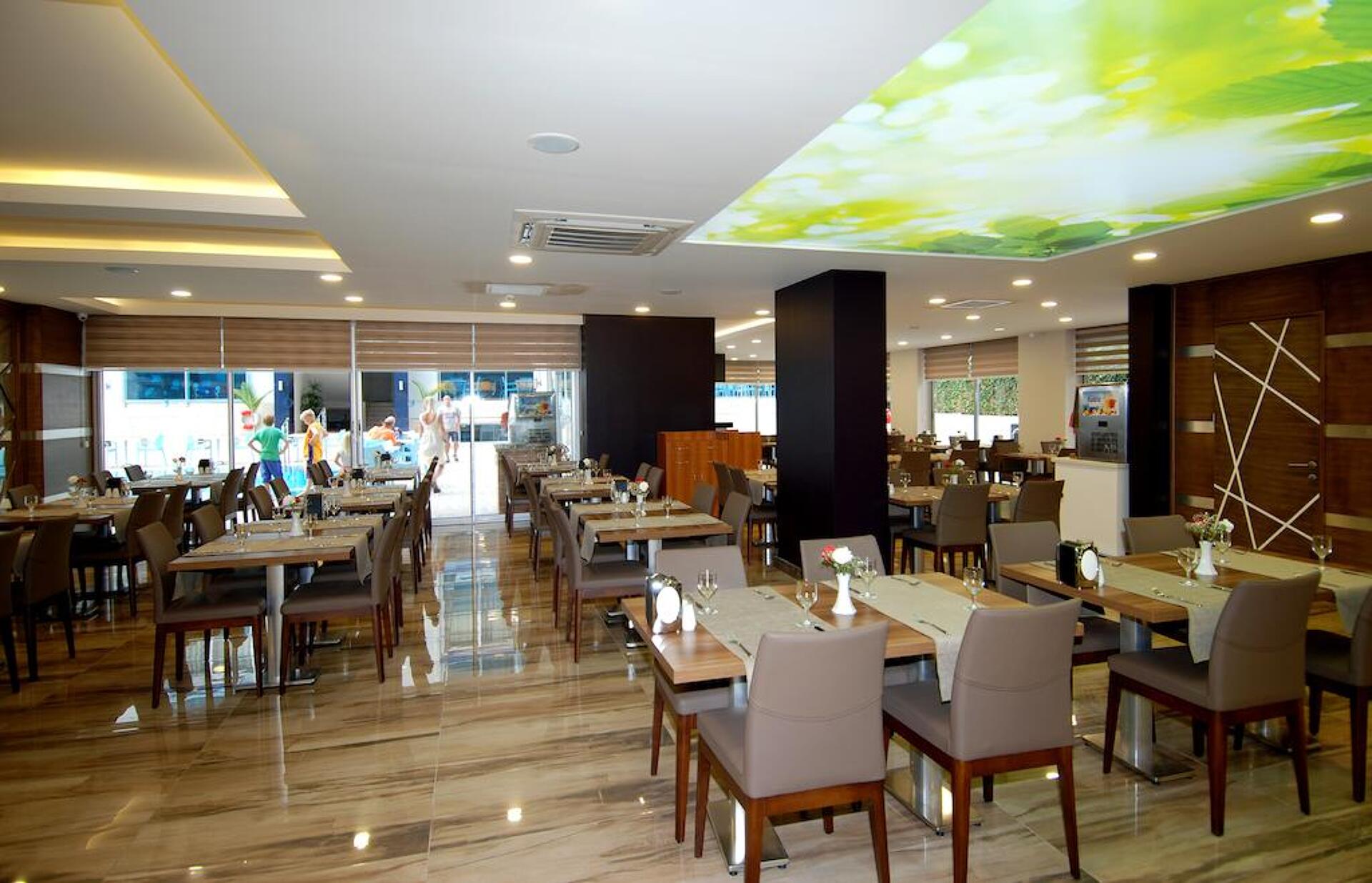 Kleopatra Ramira Hotel 4* 25