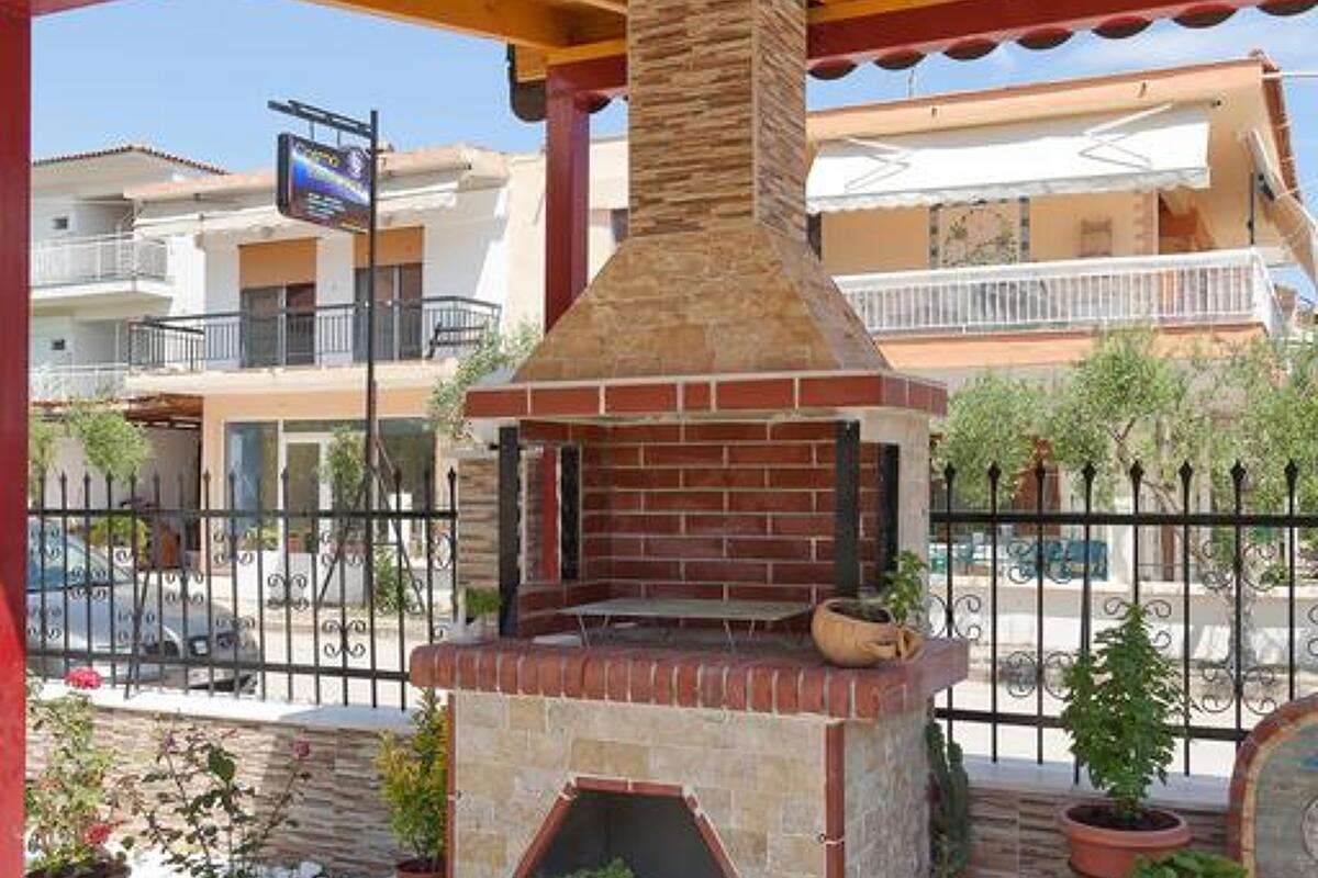 Artemis Apartments last