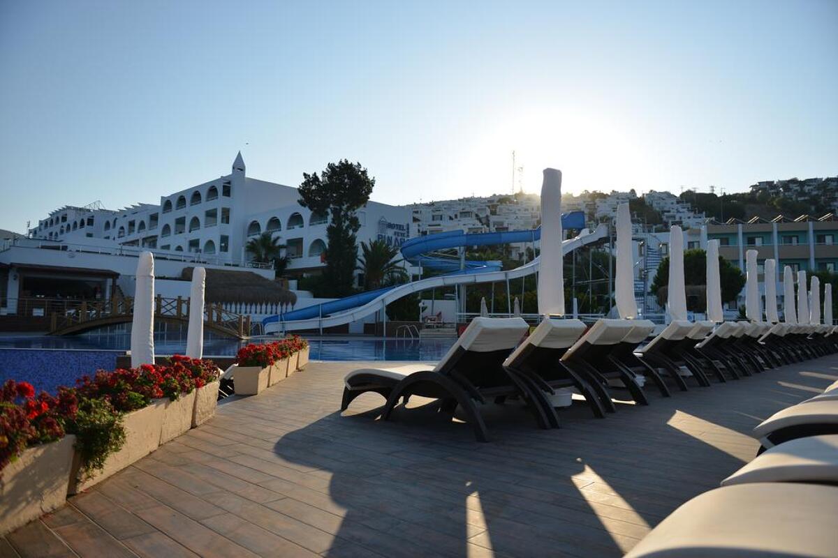 Woxxie Hotel 4* last