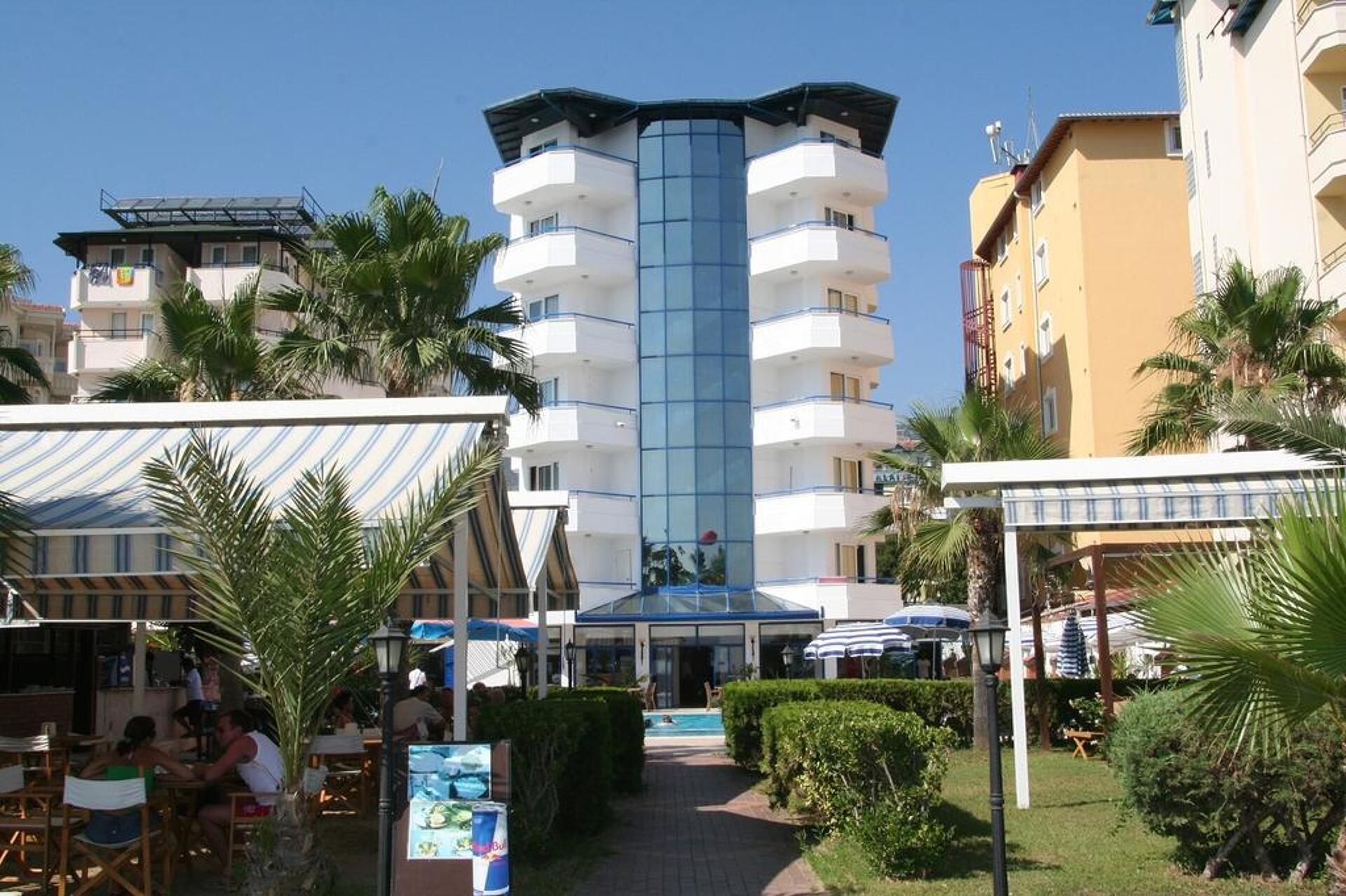 Elysee Beach Hotel 3* 0