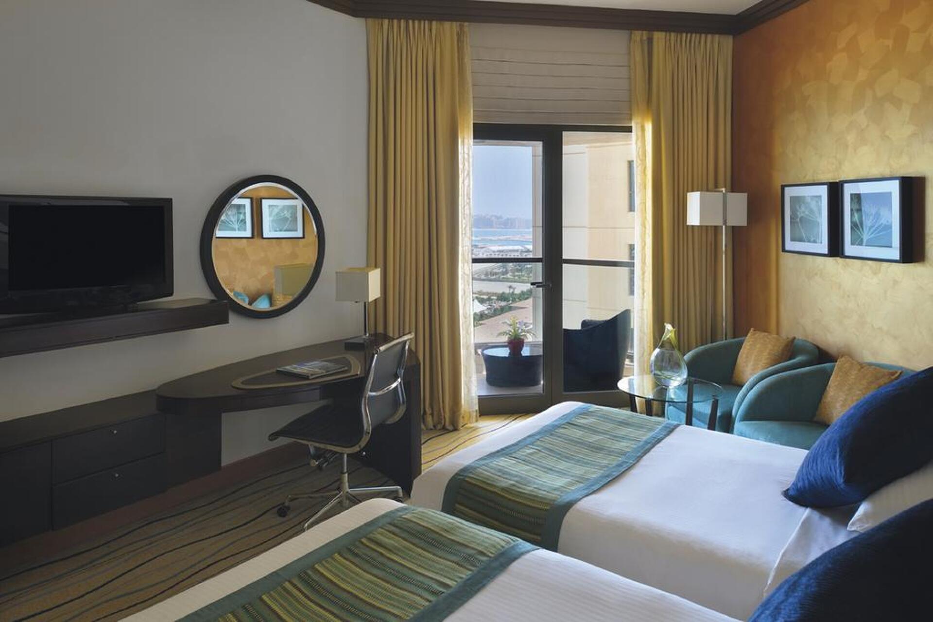 Movenpick Hotel Jumeirah Beach 16