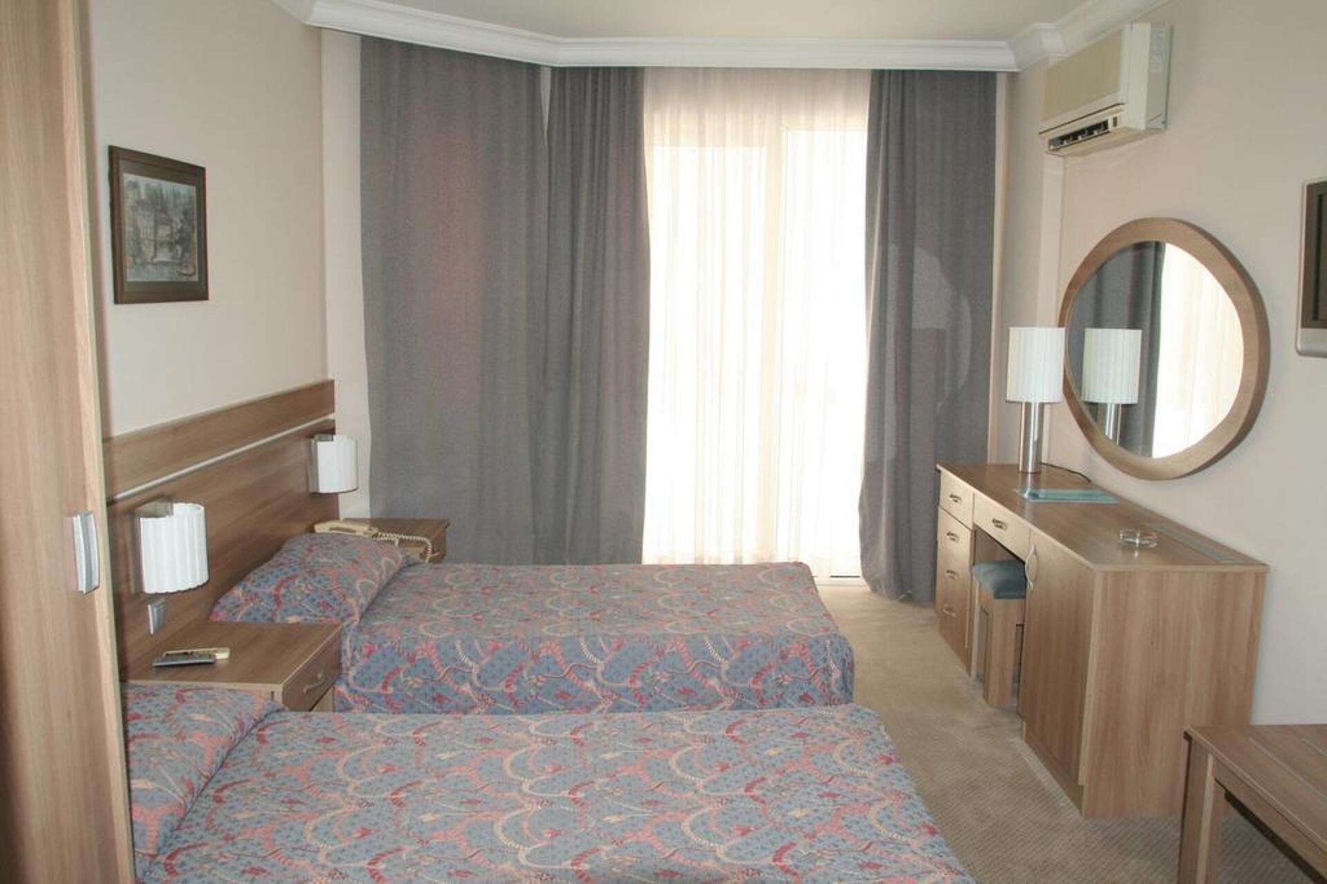 Elysee Beach Hotel 3* 10