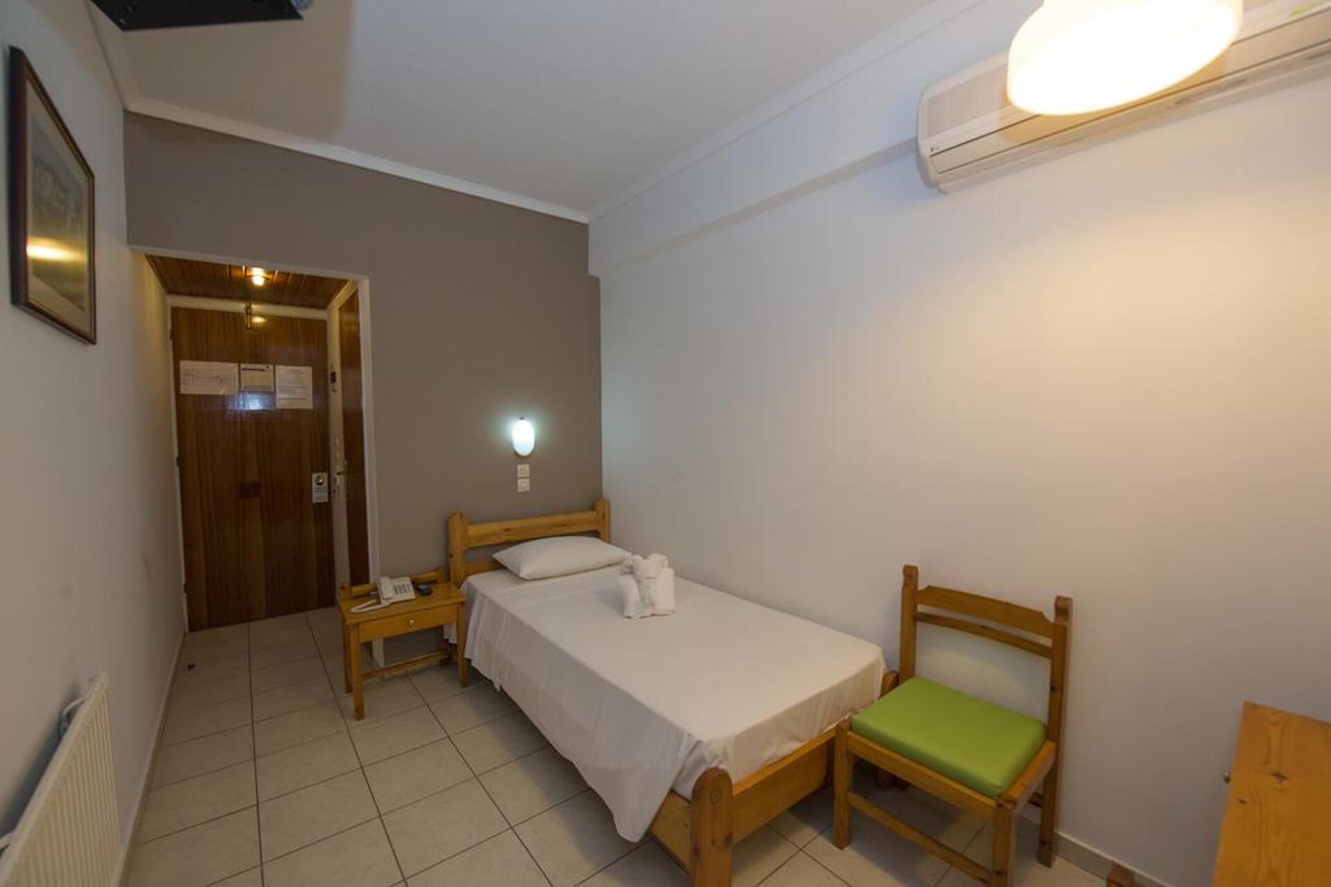 International Hotel 2* 19