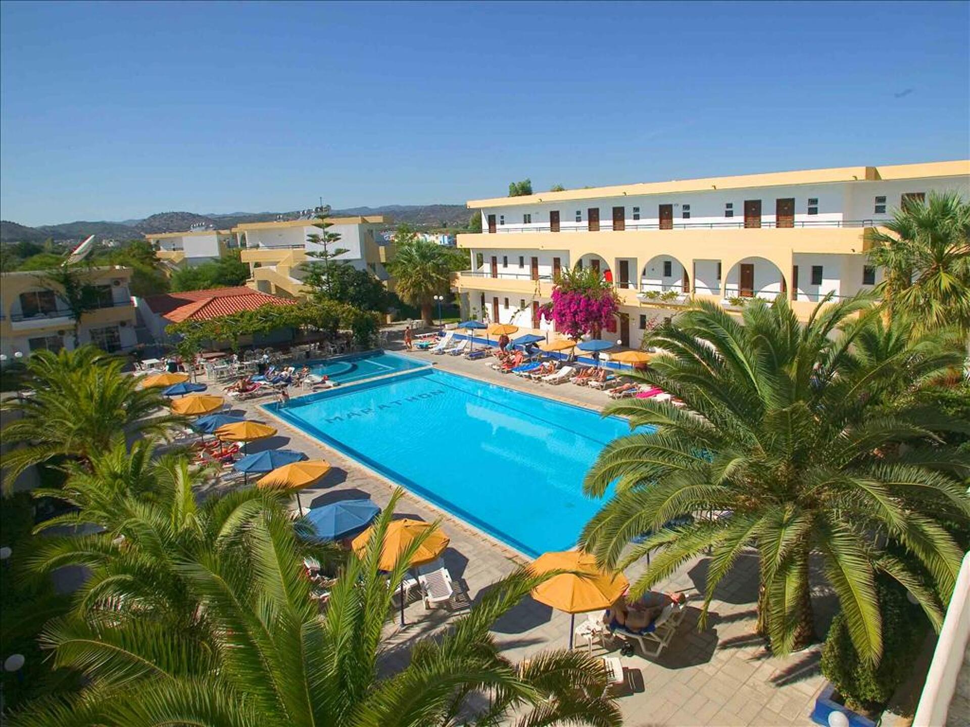 Marathon Hotel 3* 3
