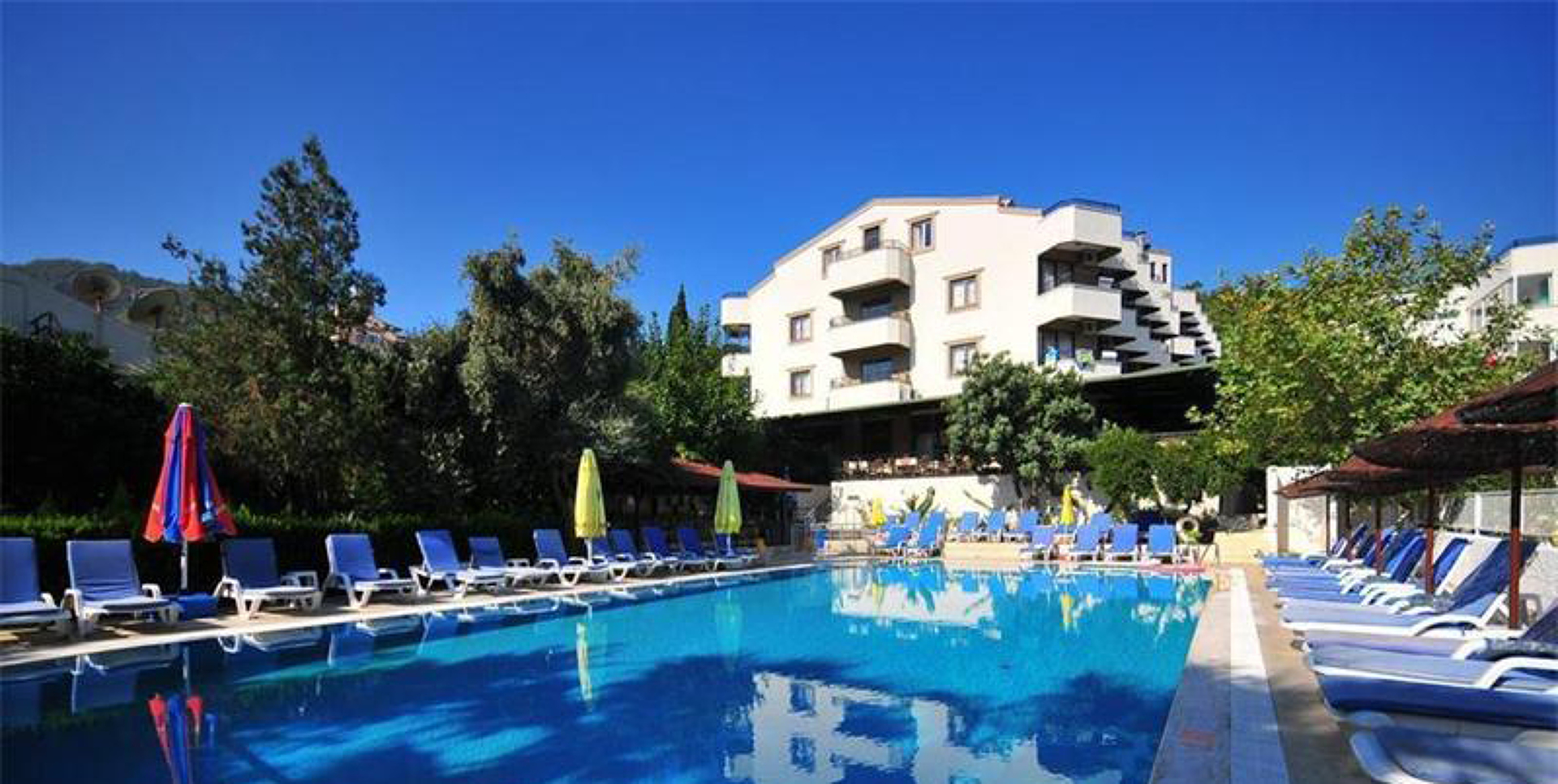 Adler Hotel 0