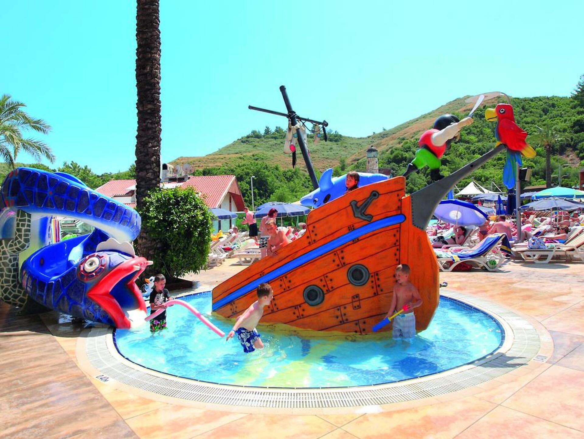 Grand Cettia 4* 25