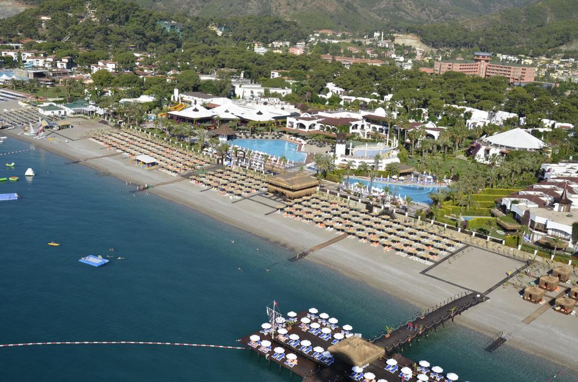 Emelda Sun Club 39