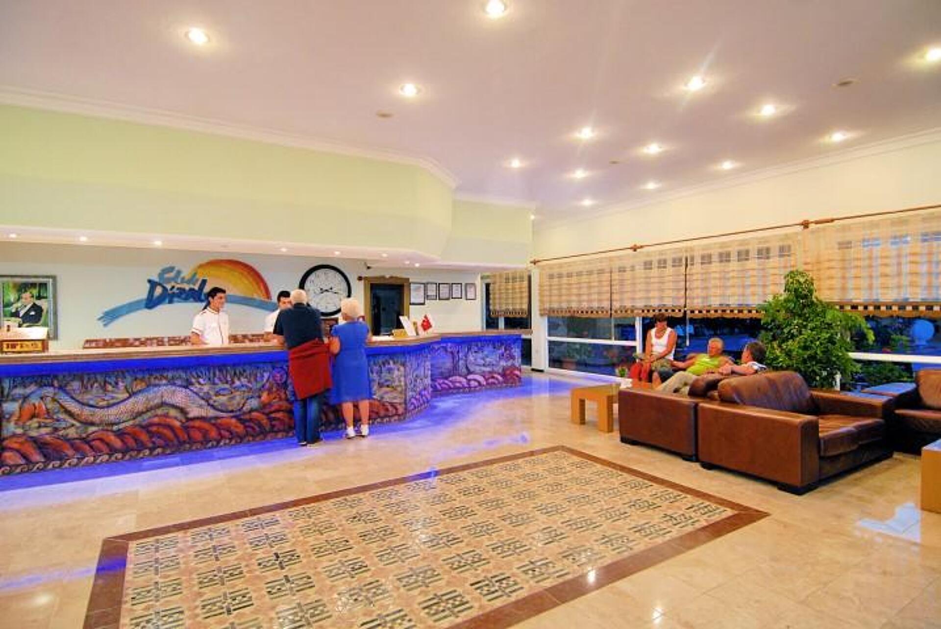 Club Dizalya 19