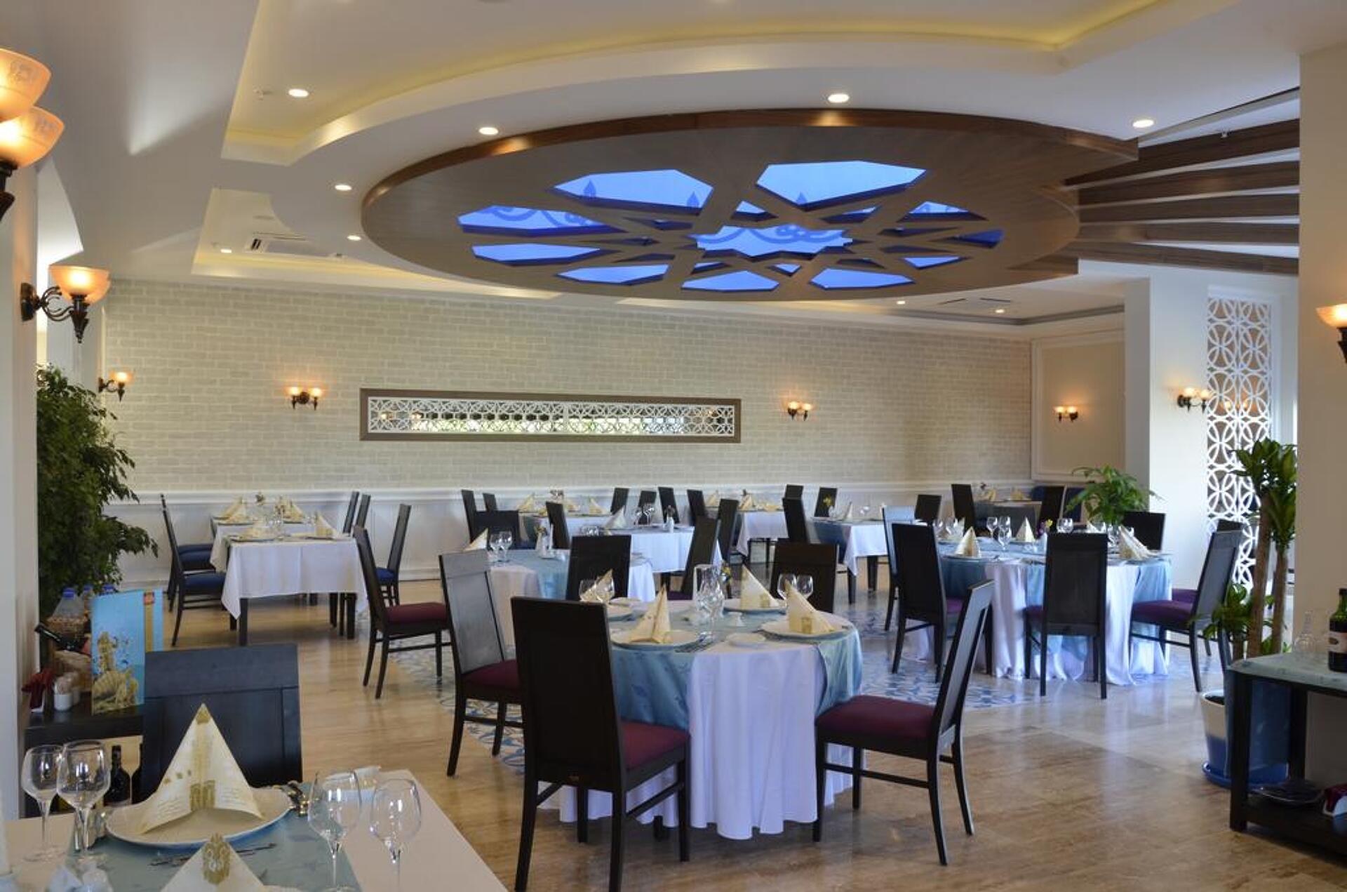 Emelda Sun Club 23