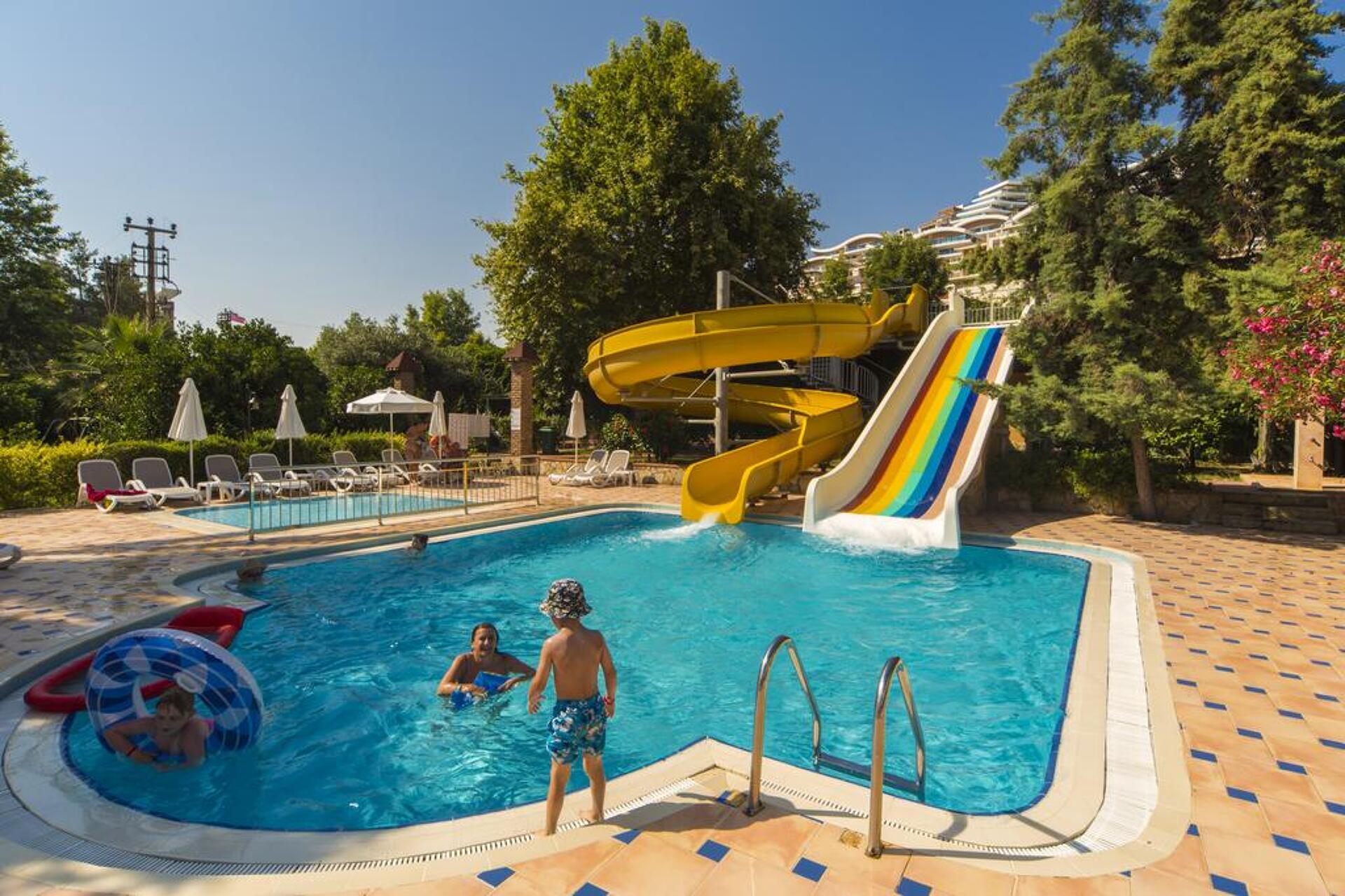 Club Dizalya 14