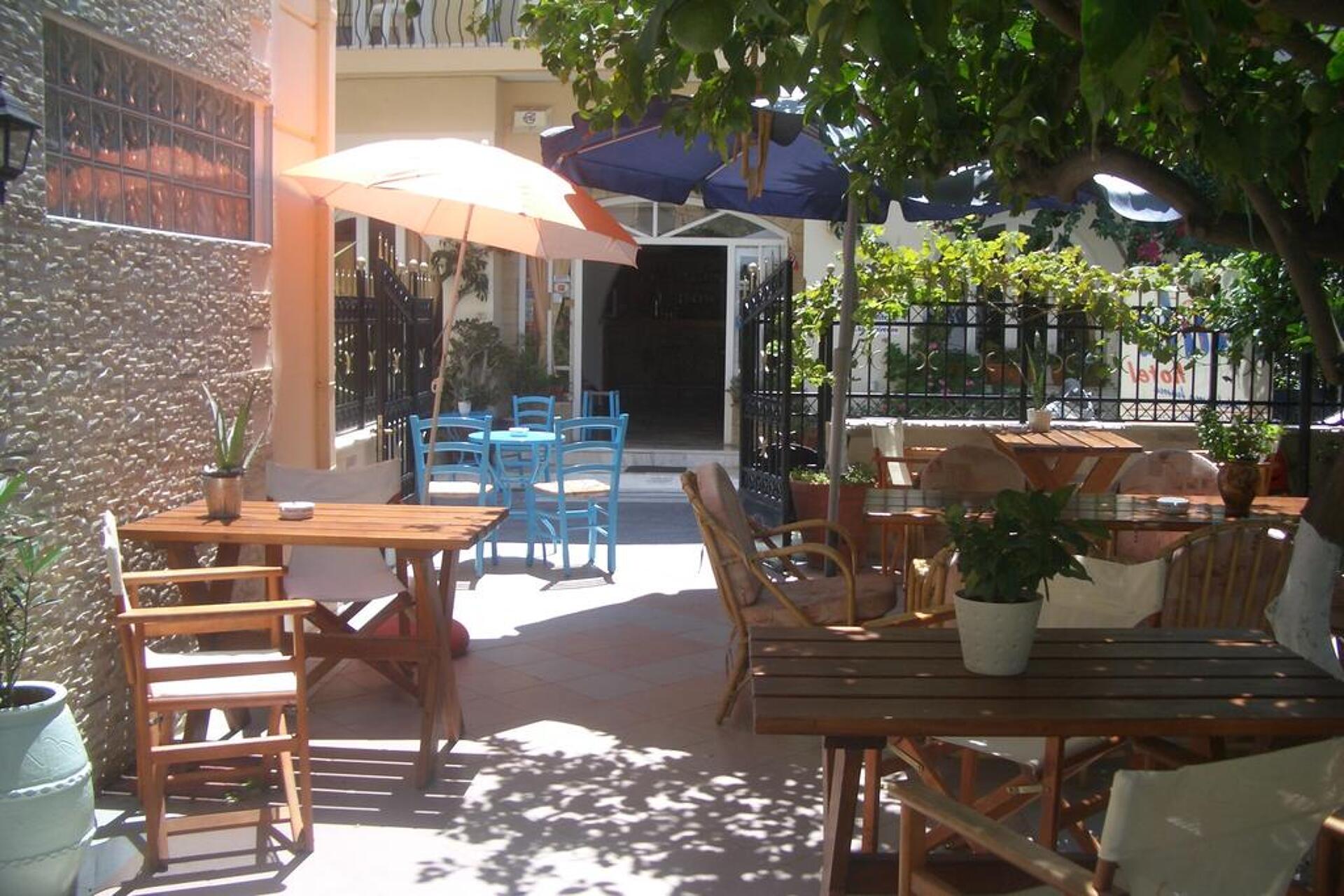 Voula Hotel 2* 32