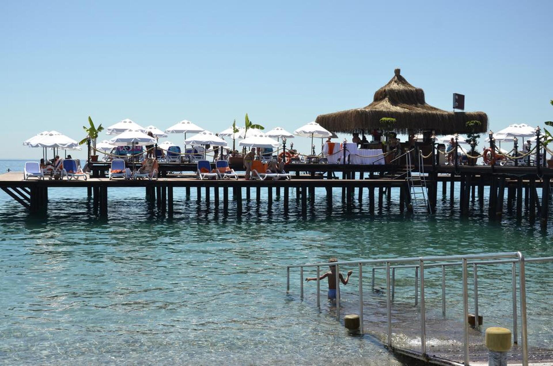 Emelda Sun Club 2