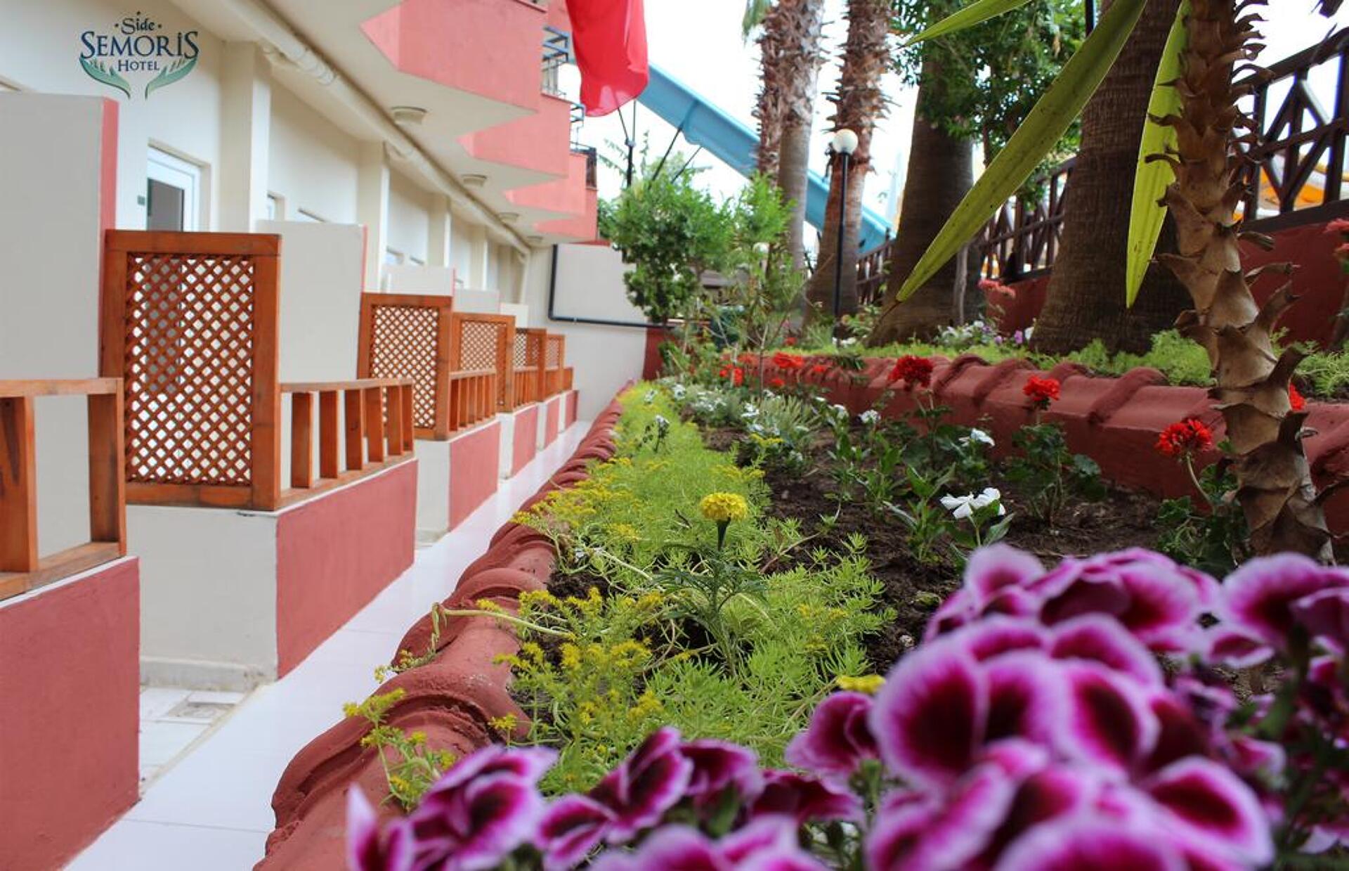 Semoris Hotel 3* 21