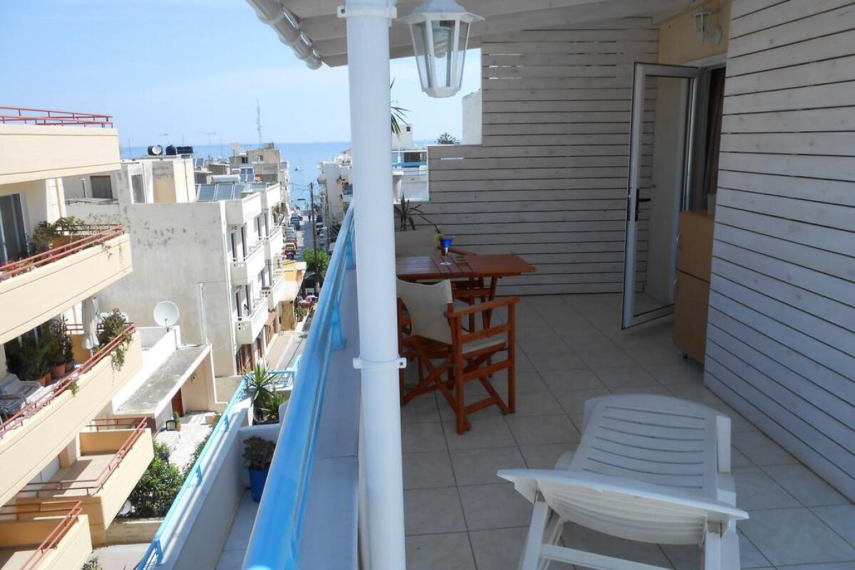 Voula Hotel 2* 1