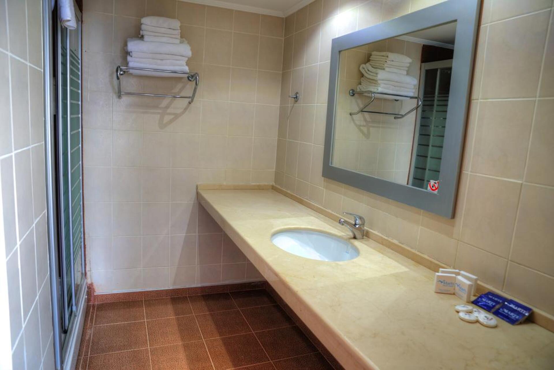 Marti Beach Hotel 4* 17