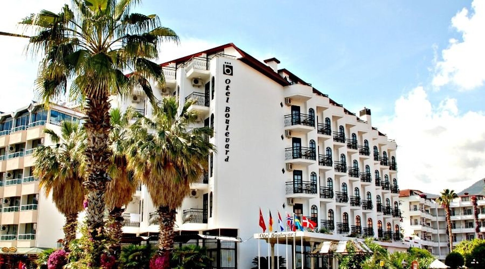 Boulevard Hotel 4* 31