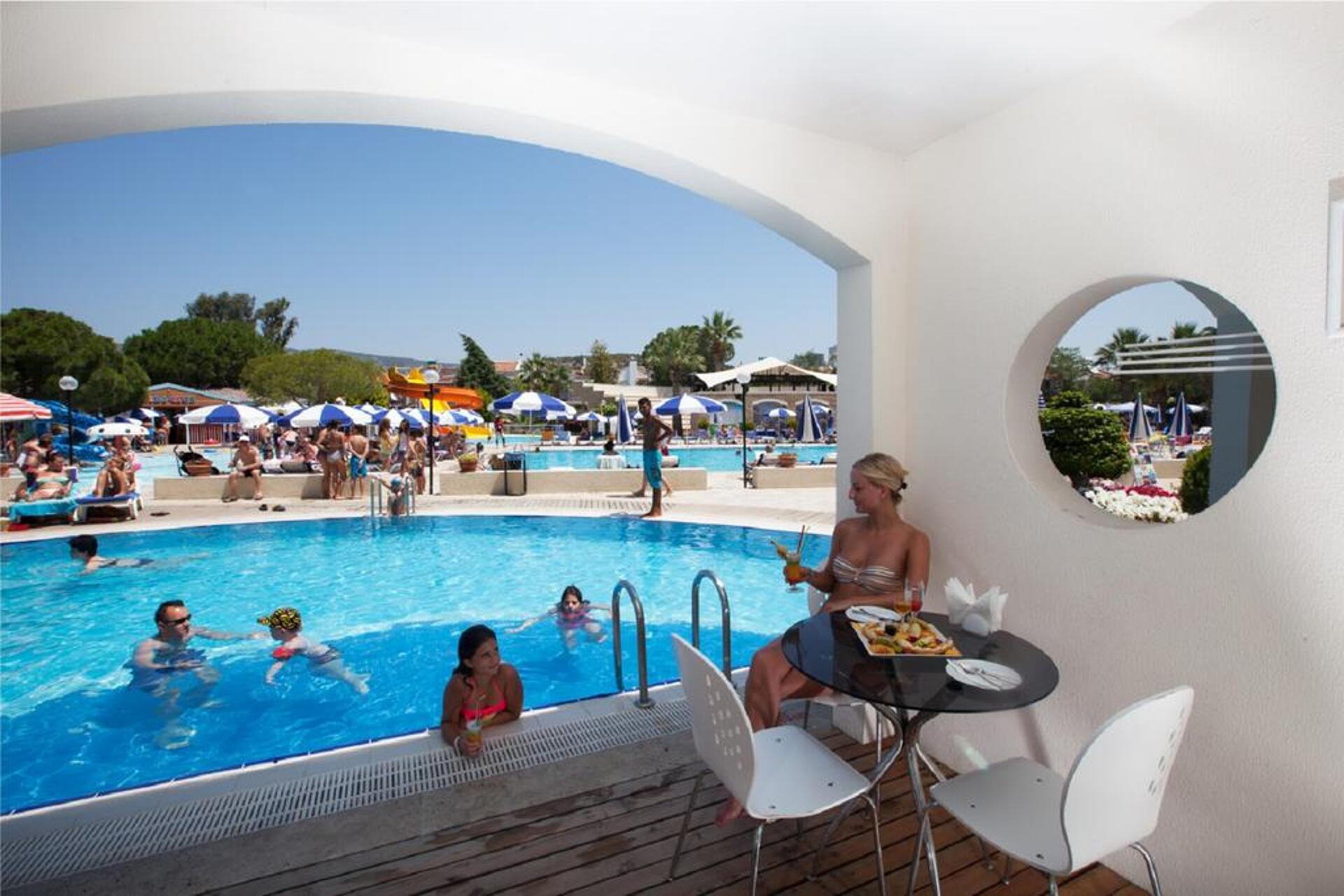 Batihan Beach Resort & Spa 4* 19