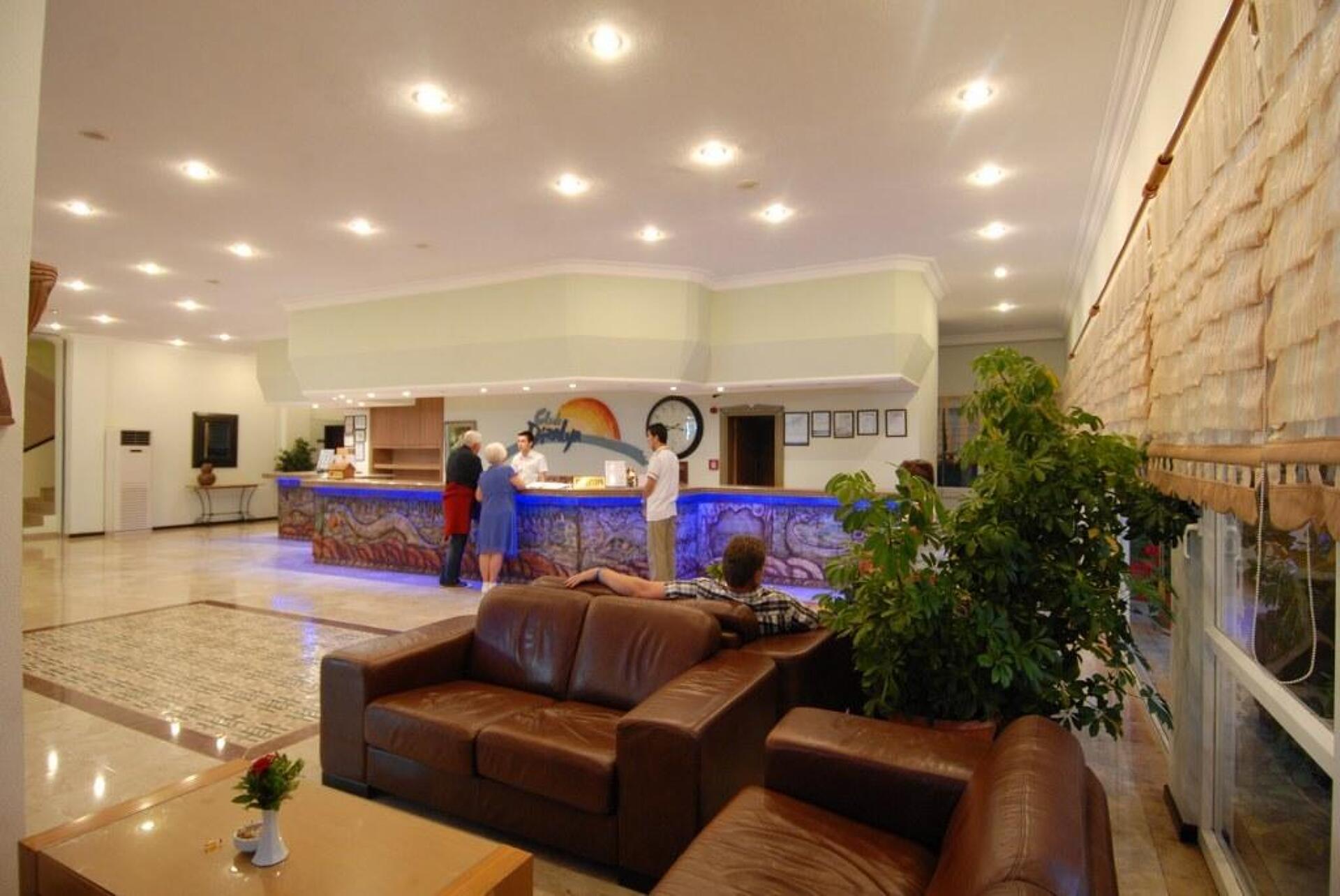 Club Dizalya 37