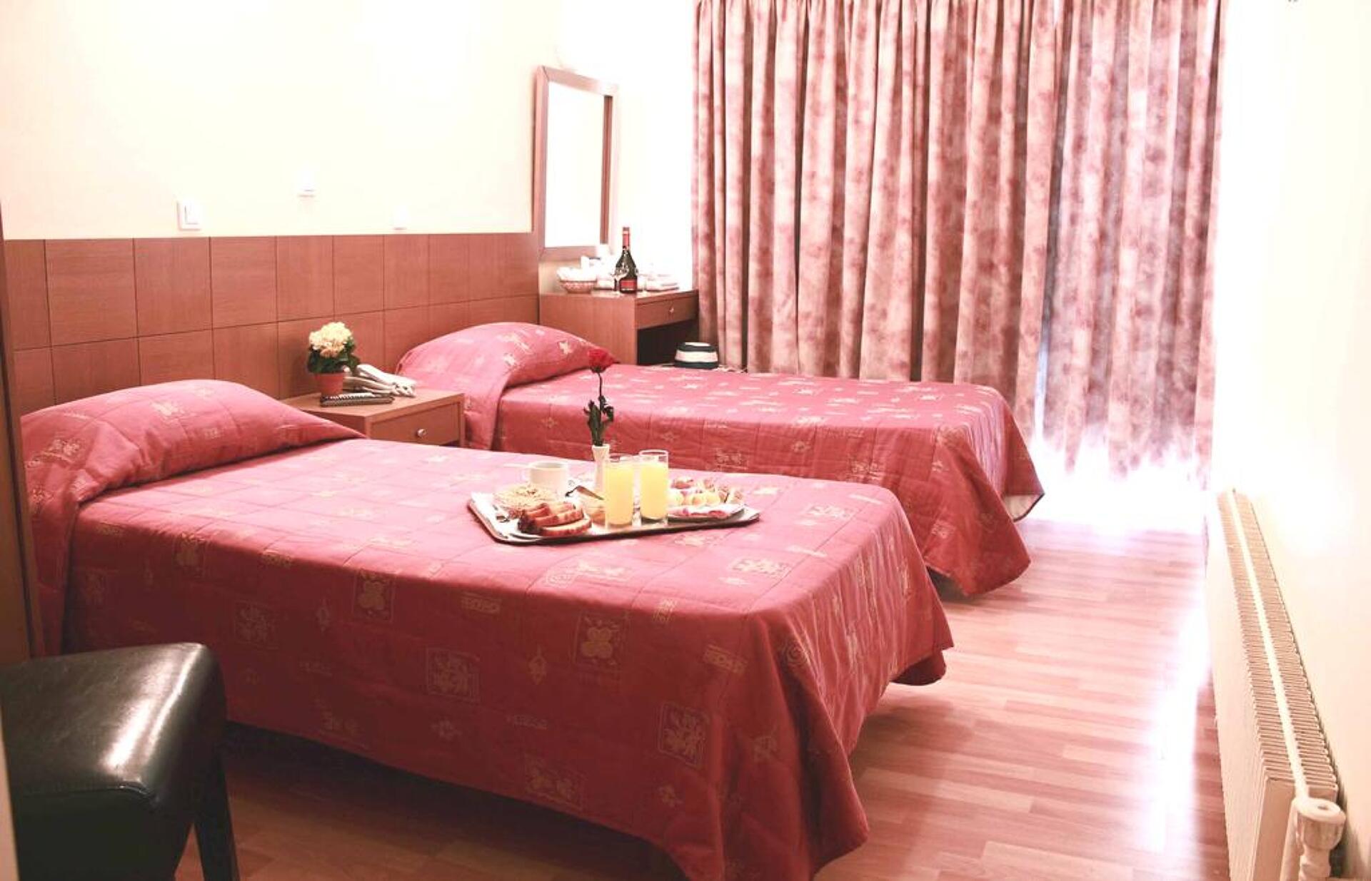 Aristoteles Hotel 3* 1