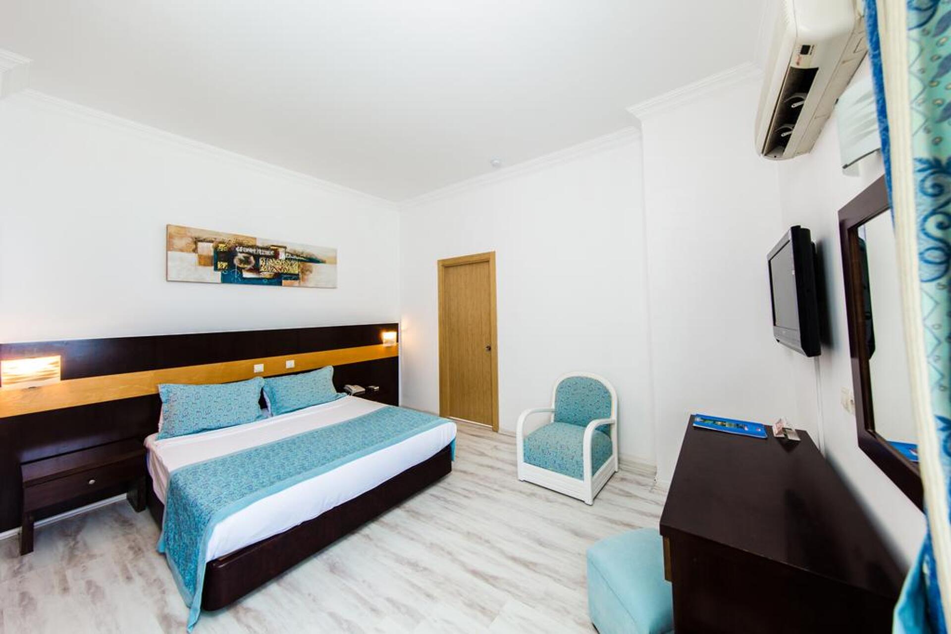 Marti Beach Hotel 4* 22