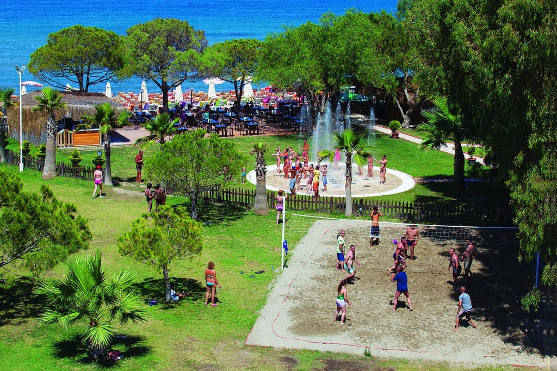 Batihan Beach Resort & Spa 4* 34