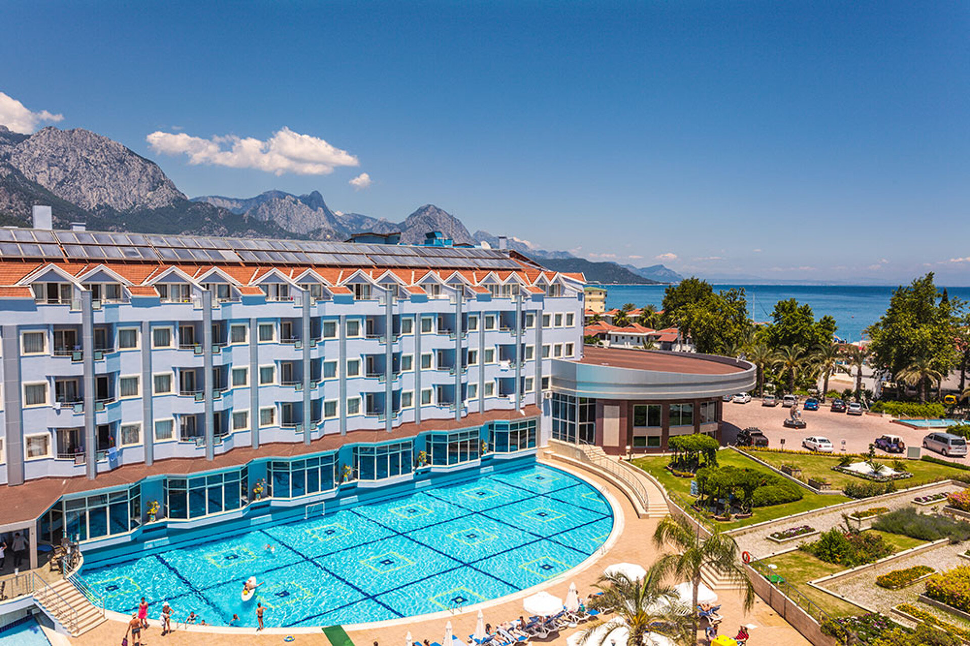 Rox Royal Hotel 7