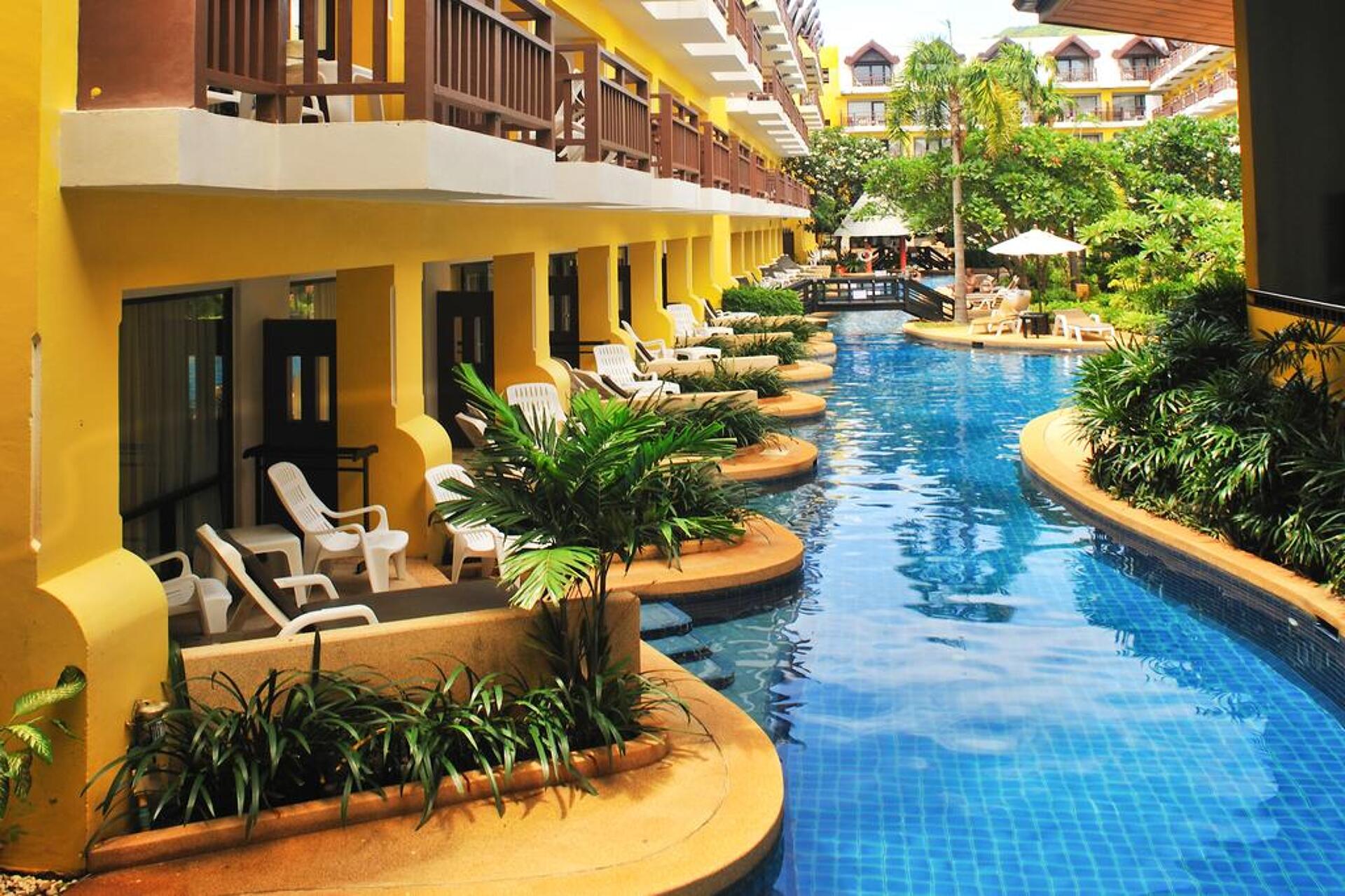 Woraburi Phuket Resort & Spa 14
