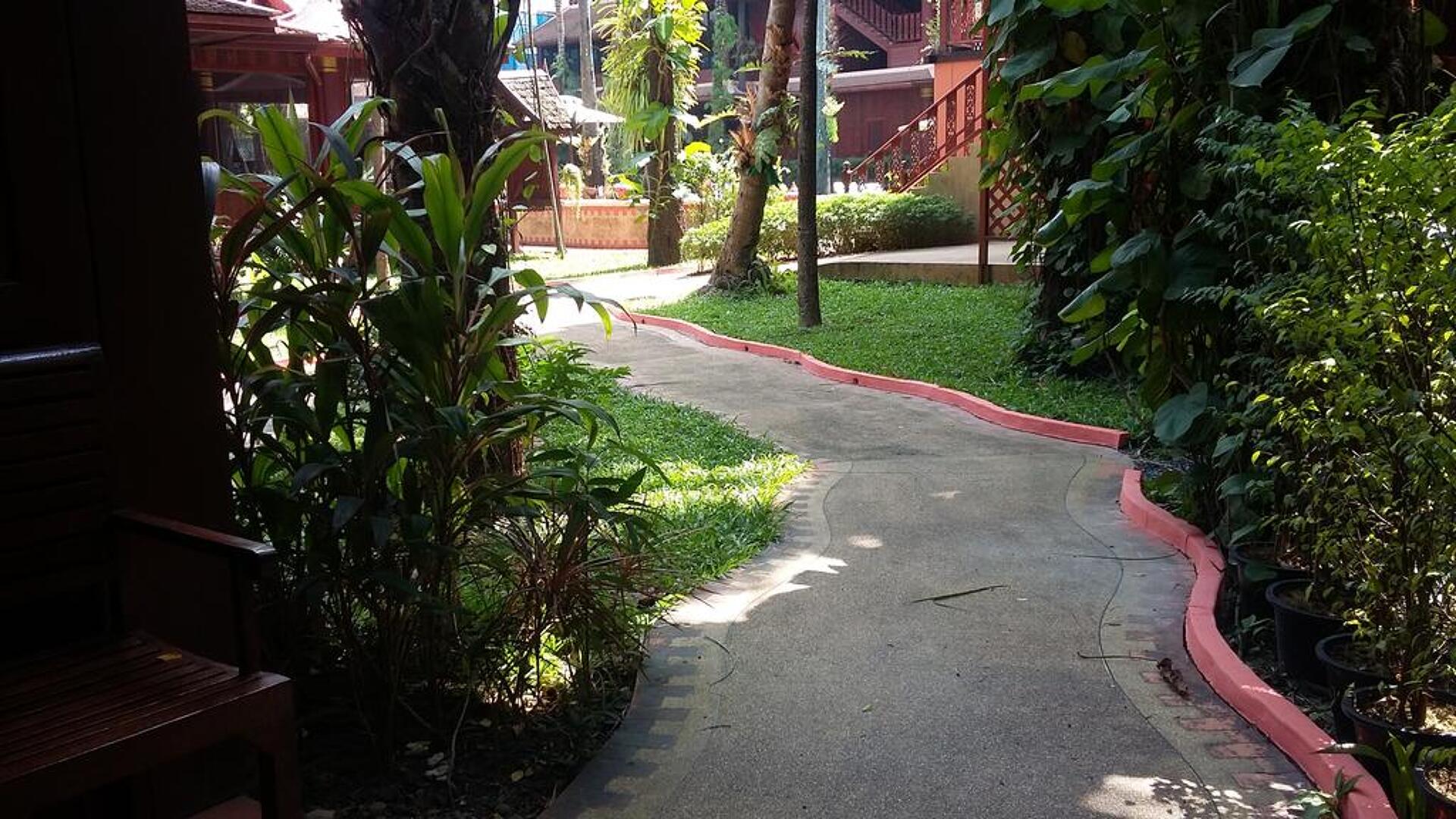 Royal Phawadee Village 4* 25