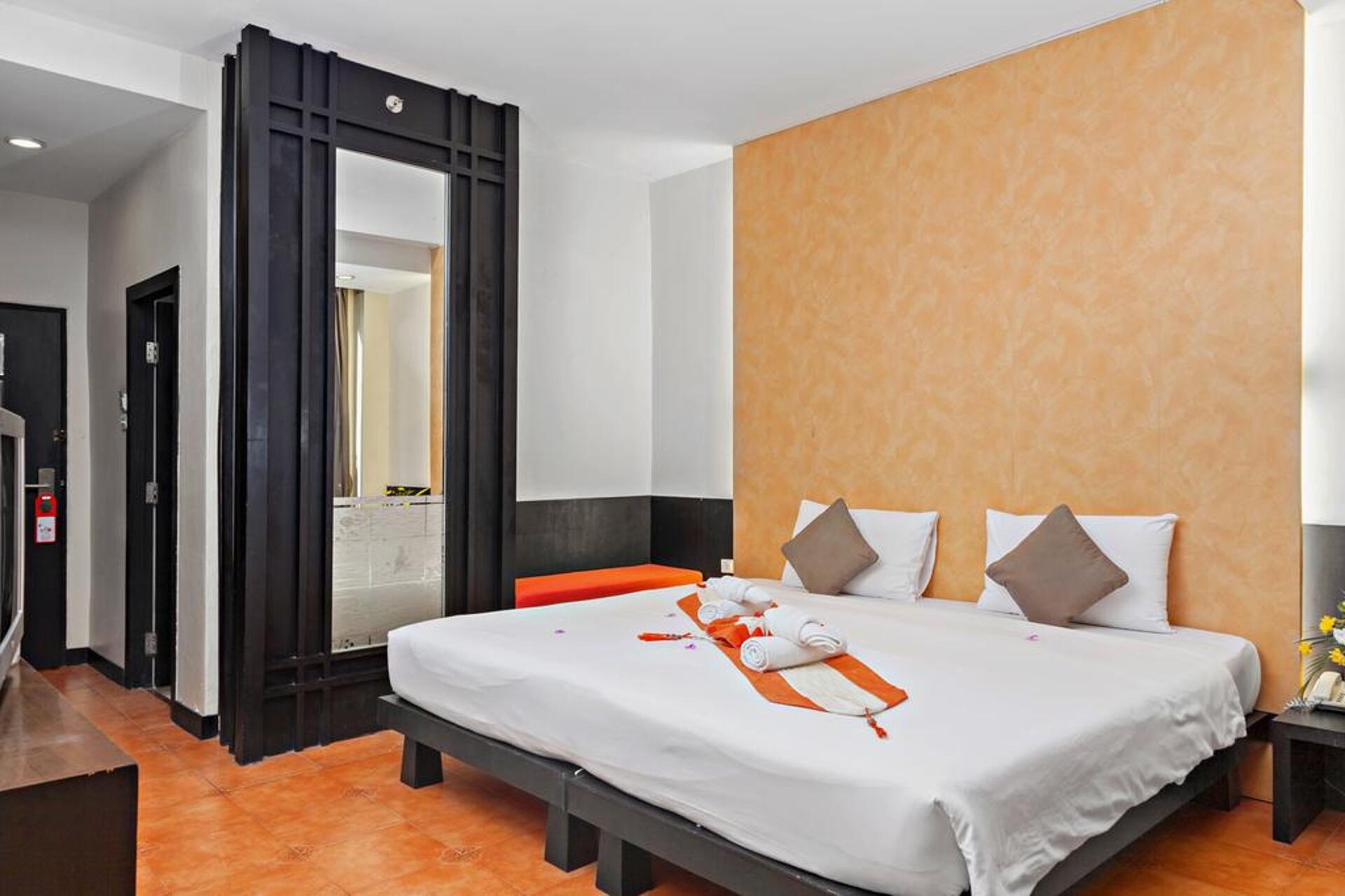The Royal Palm Beach Front 3* 31