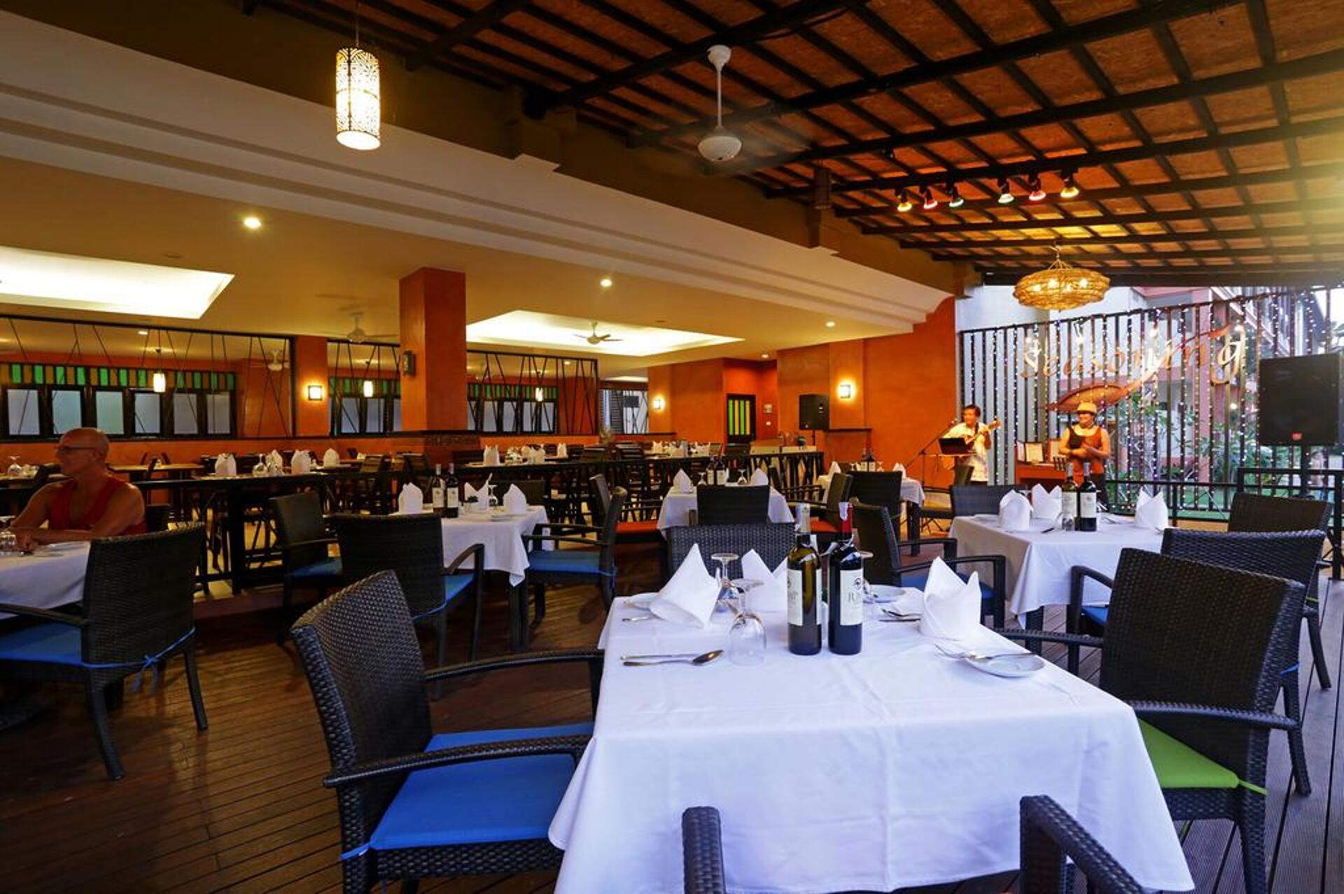 Kata Sea Breeze Resort 3* 12