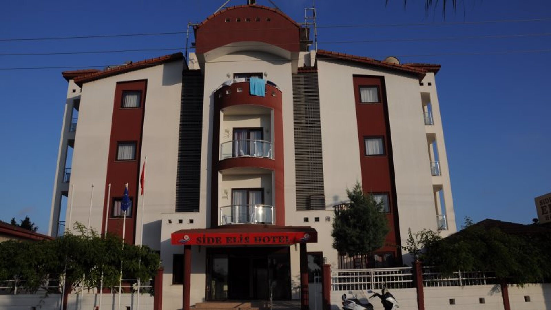 Side Elis Hotel 3* 4