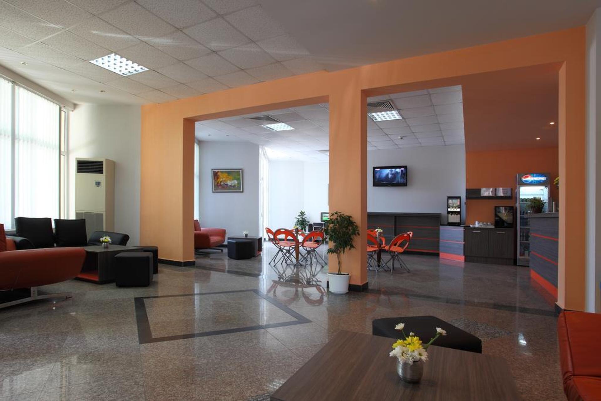 Aurora Hotel 3* 4