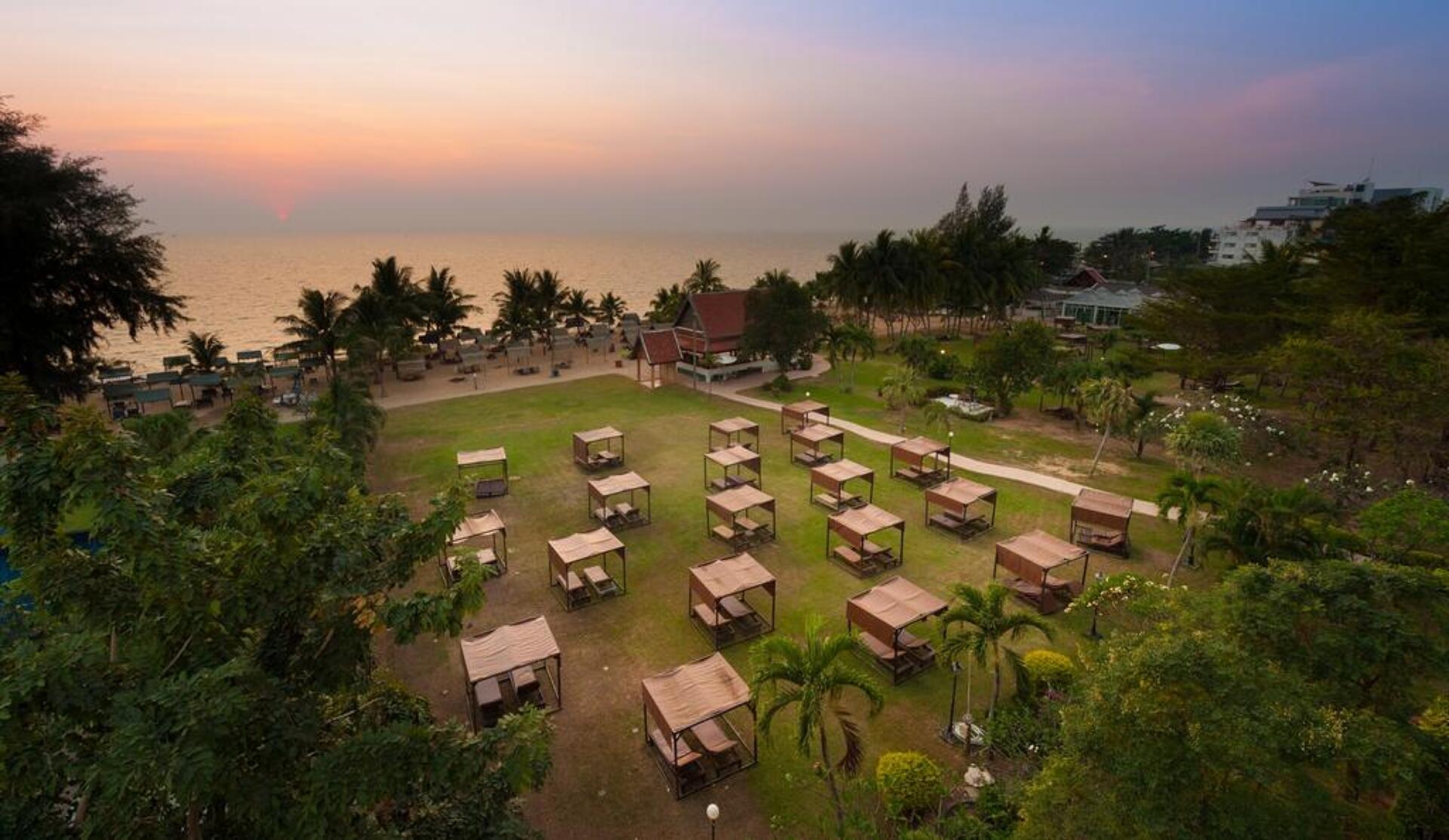 Pinnacle Grand Jomtien Resort 6