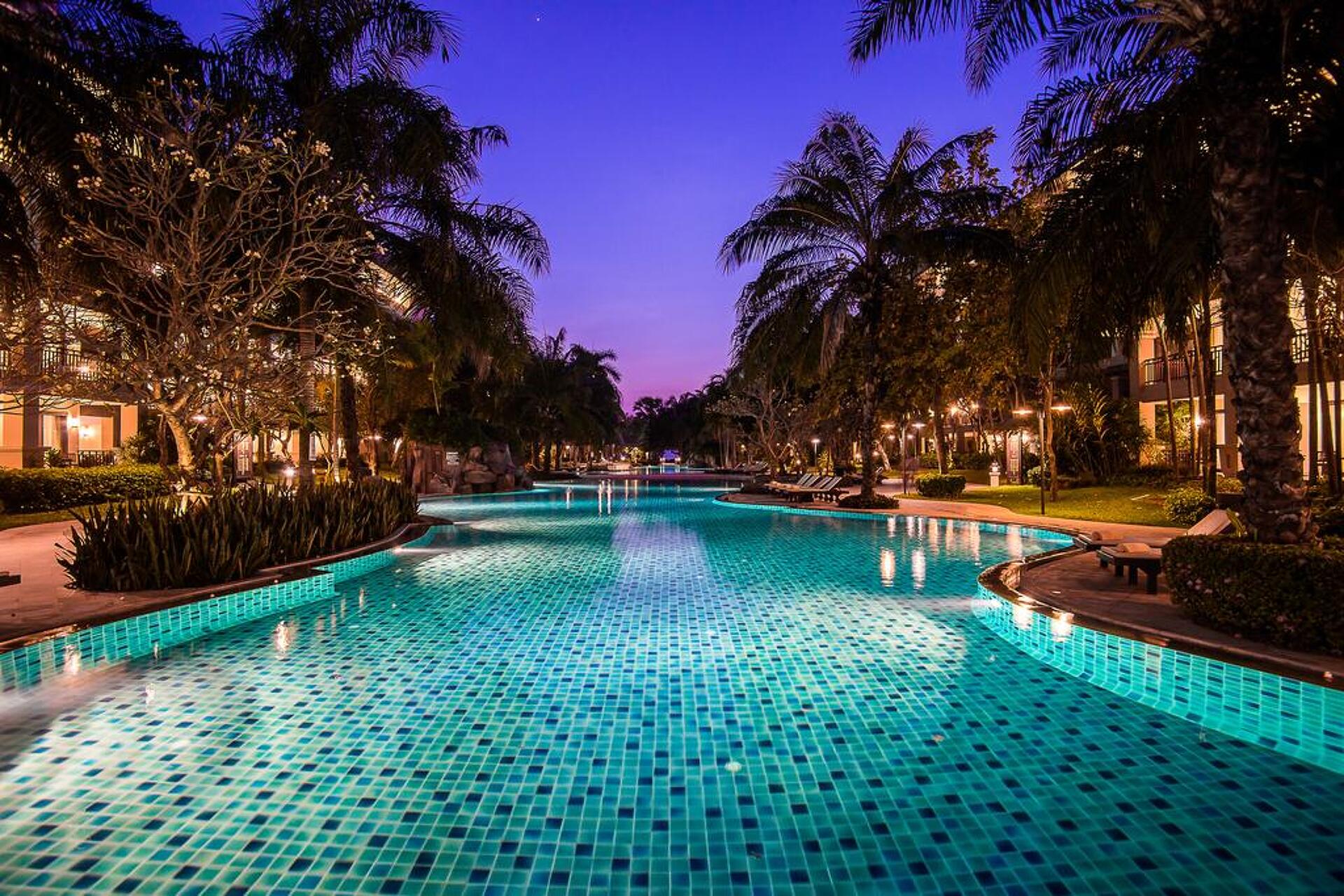 Ravindra Beach Resort & Spa 1