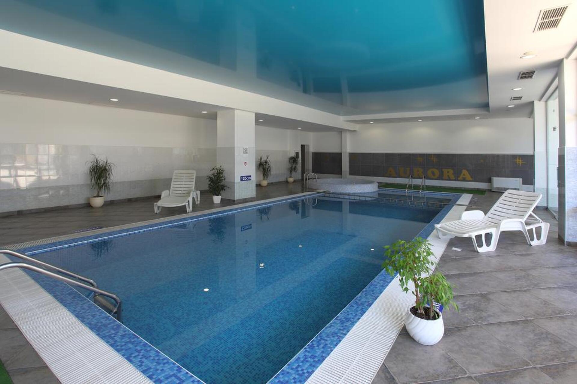 Aurora Hotel 3* 1