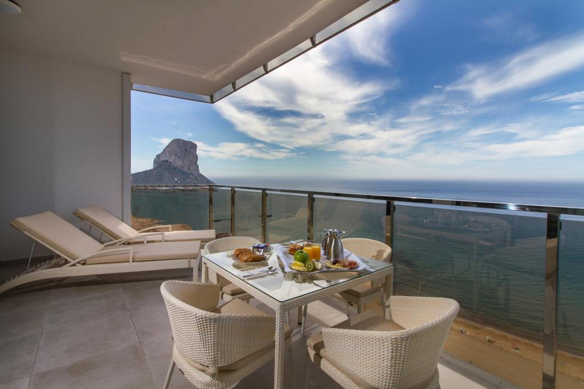 Suitopia Sol Y Mar Suites 4* 38