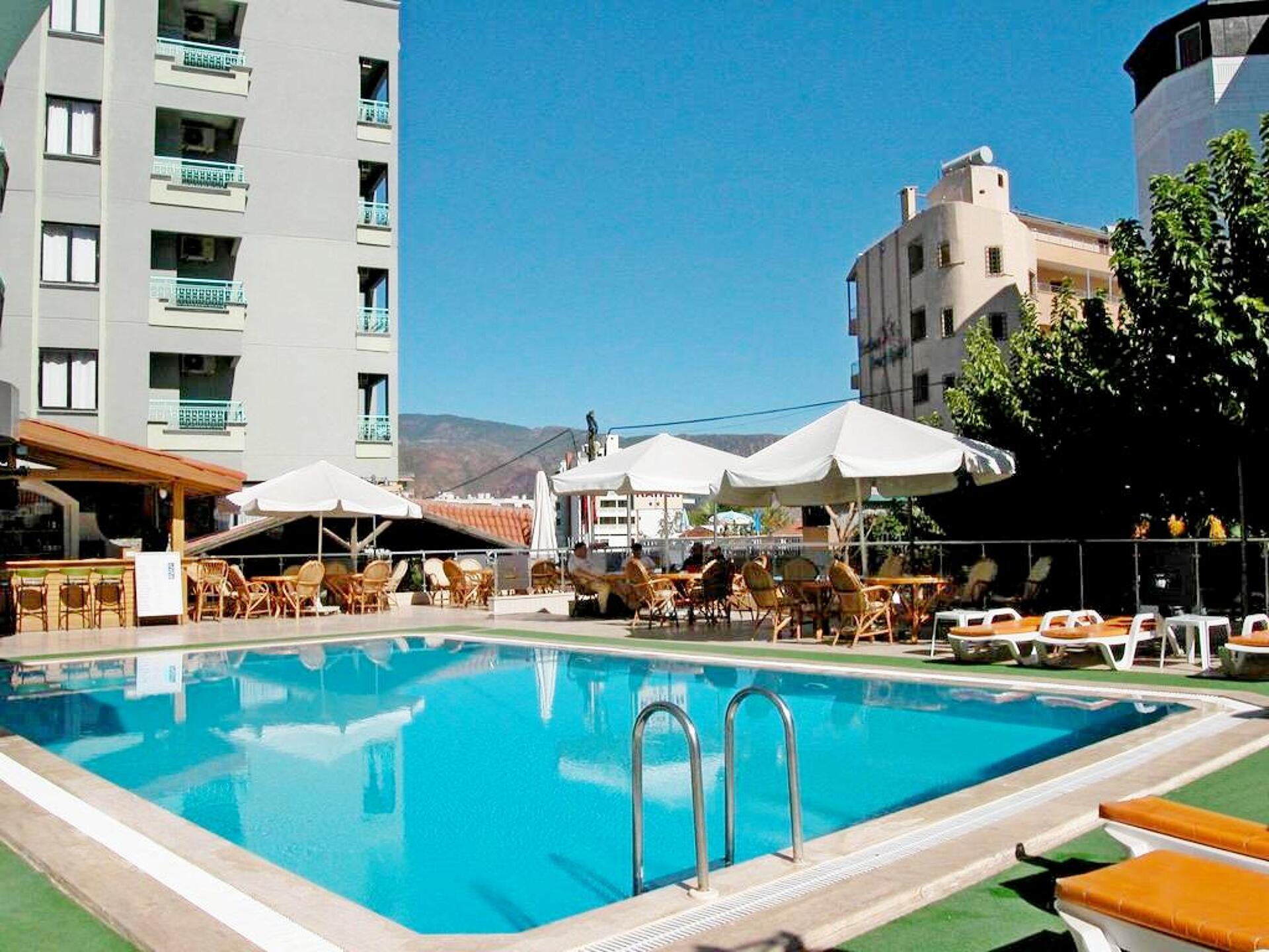 Karen Hotel 2